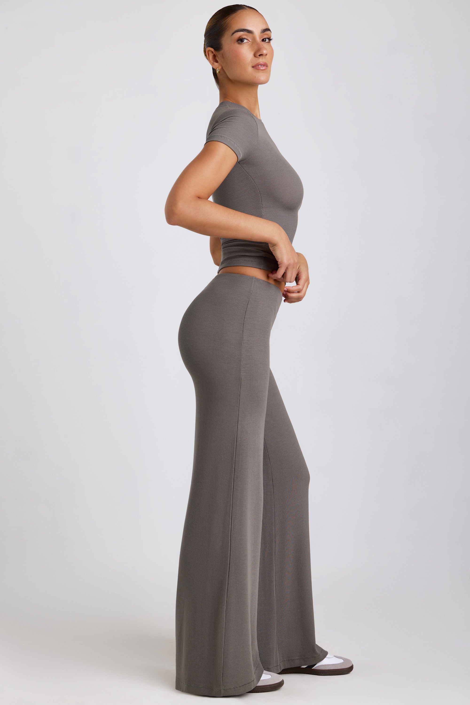 Nour Tall Mid Rise Wide Leg Trousers in Black