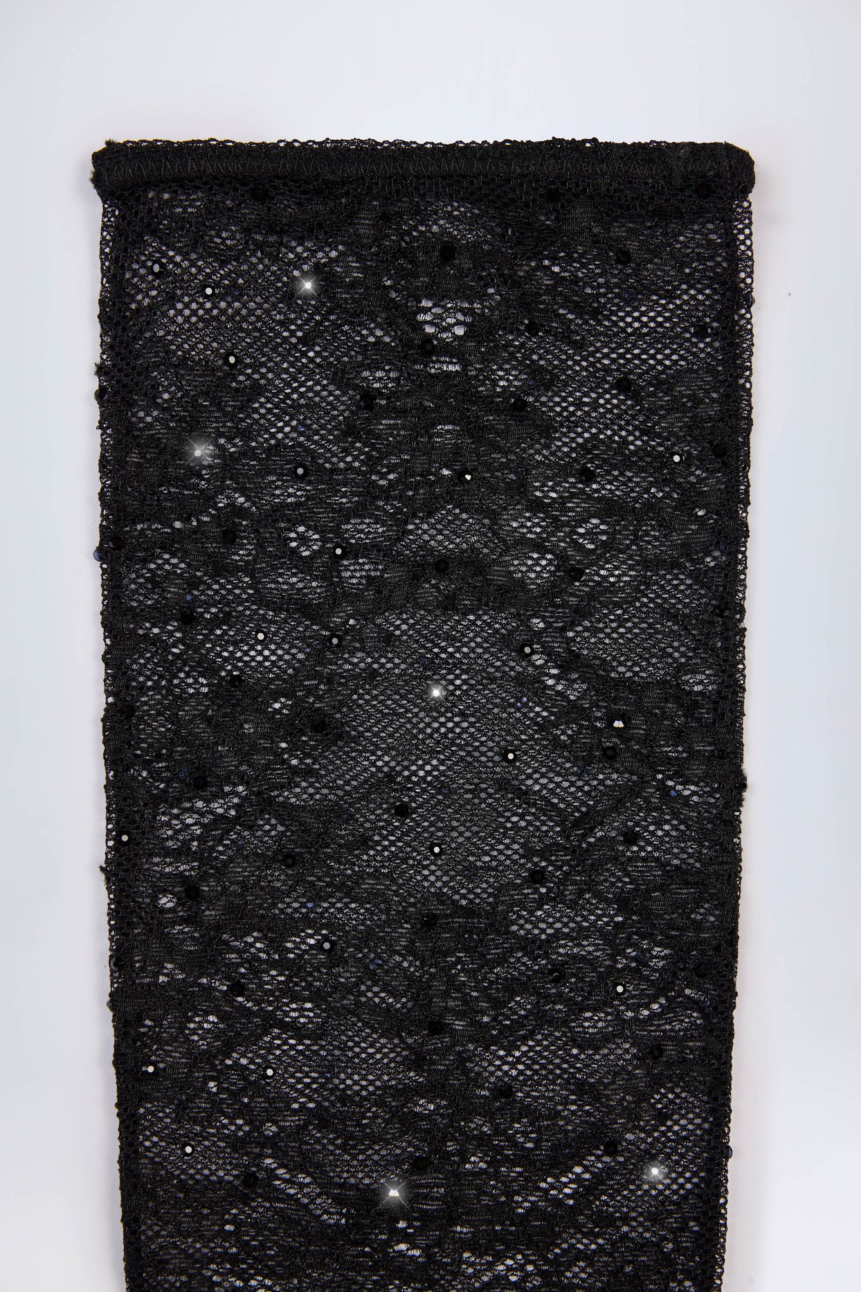 Lace Gloves in Black - 5