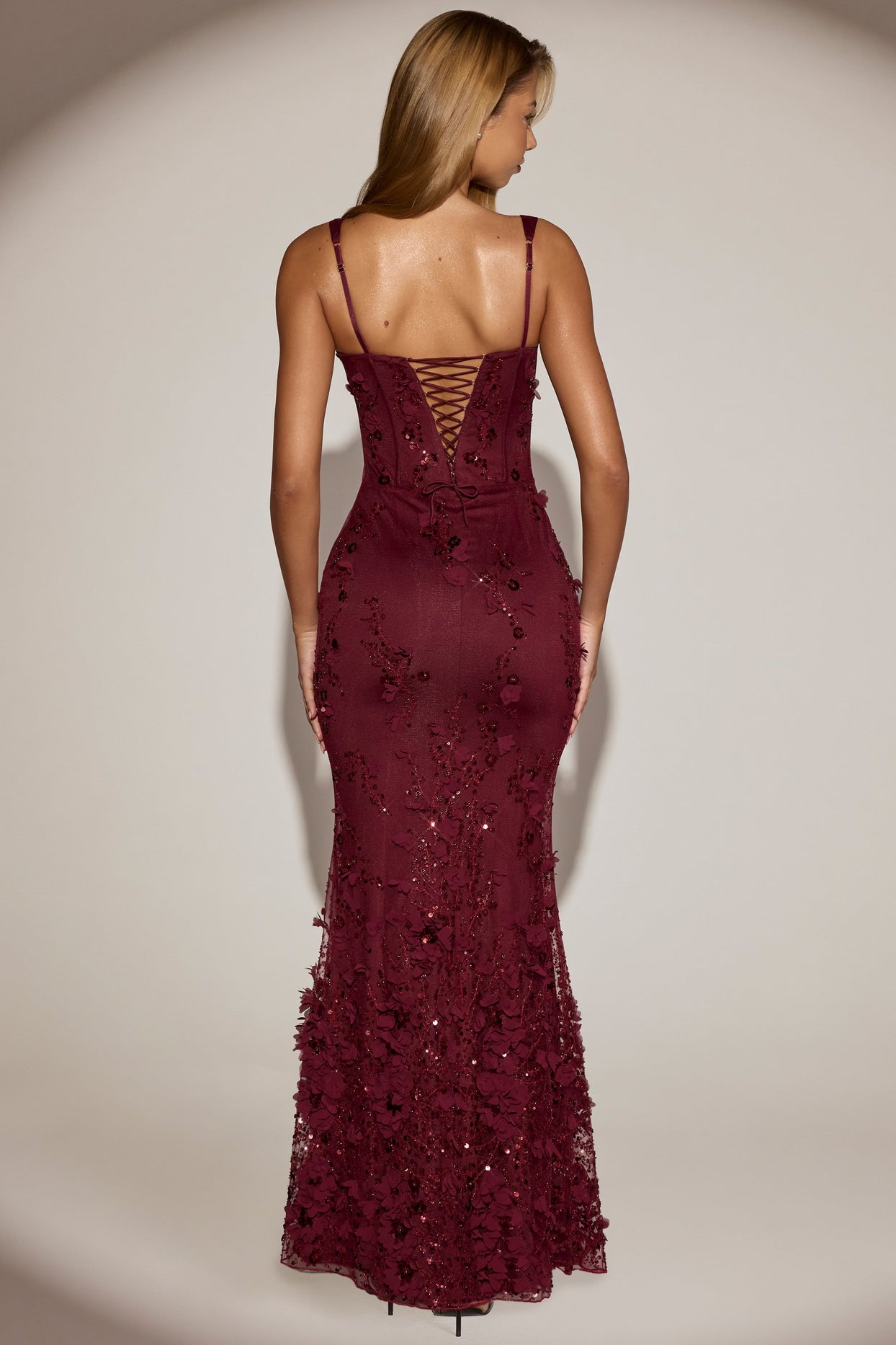 Embellished Appliqué Soft-Scoop Corset Gown in Wine Red - 6