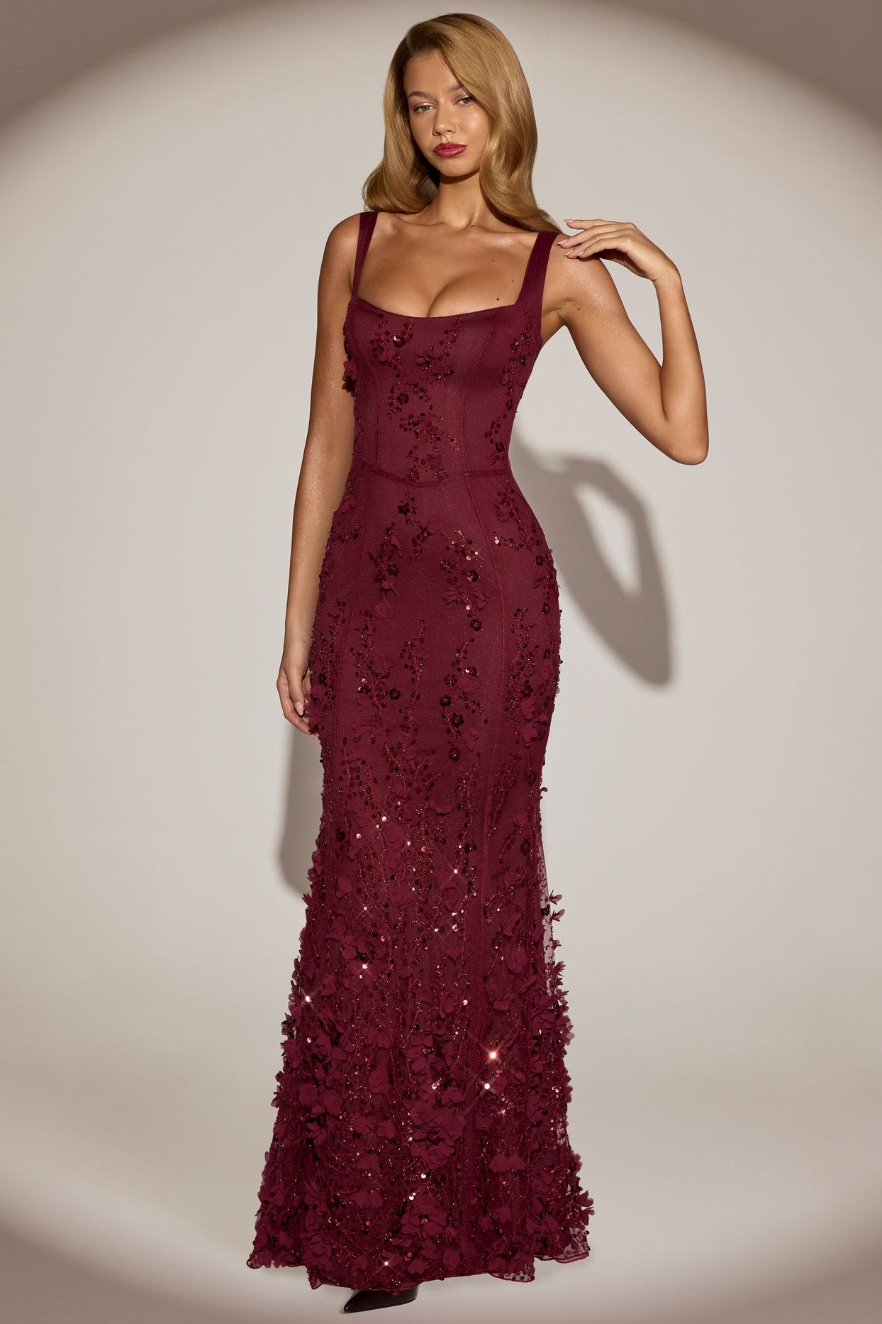 Embellished Appliqué Soft-Scoop Corset Gown in Wine Red - 8
