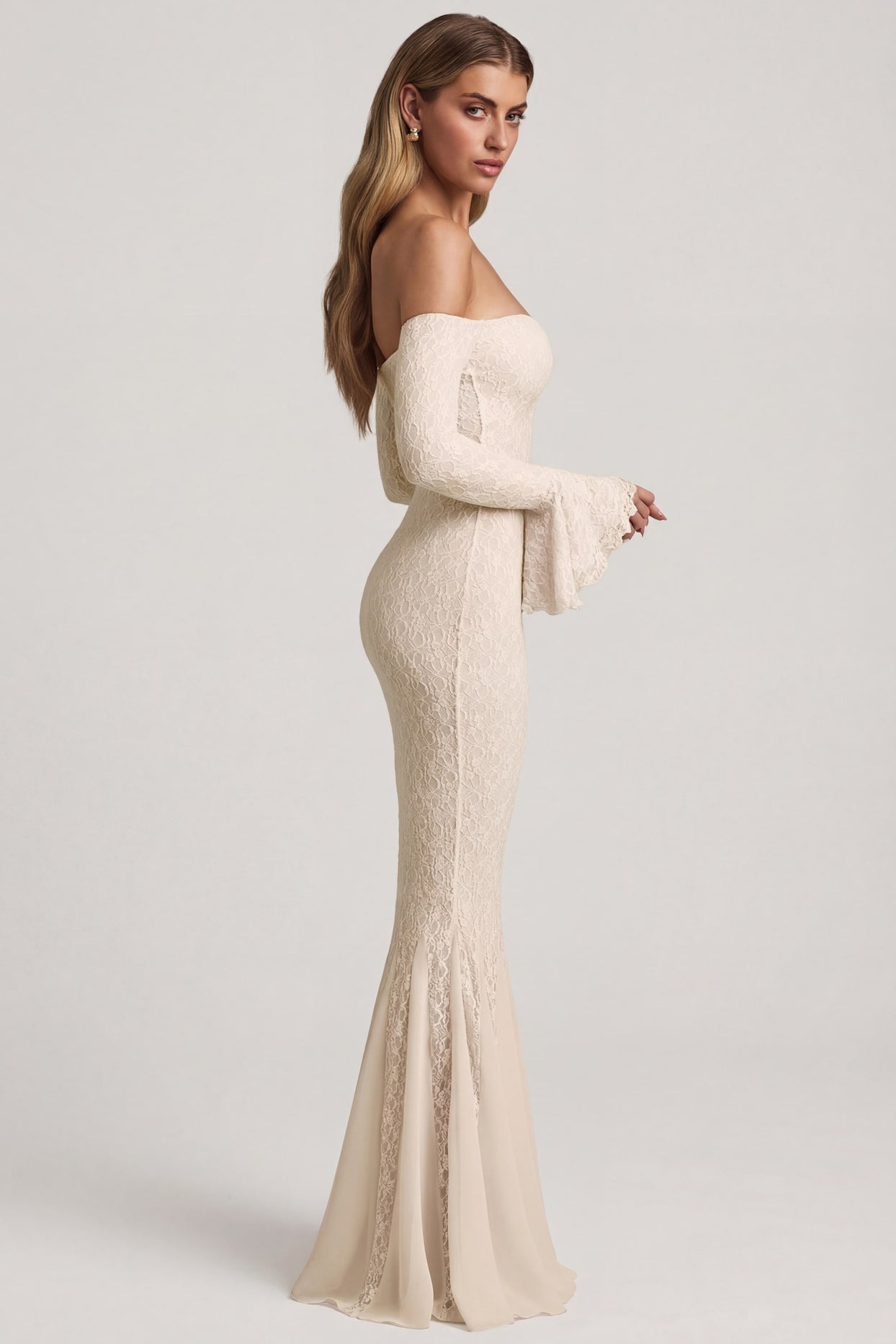 Off-Shoulder Ruffle Lace Maxi Dress in Ivory - 3