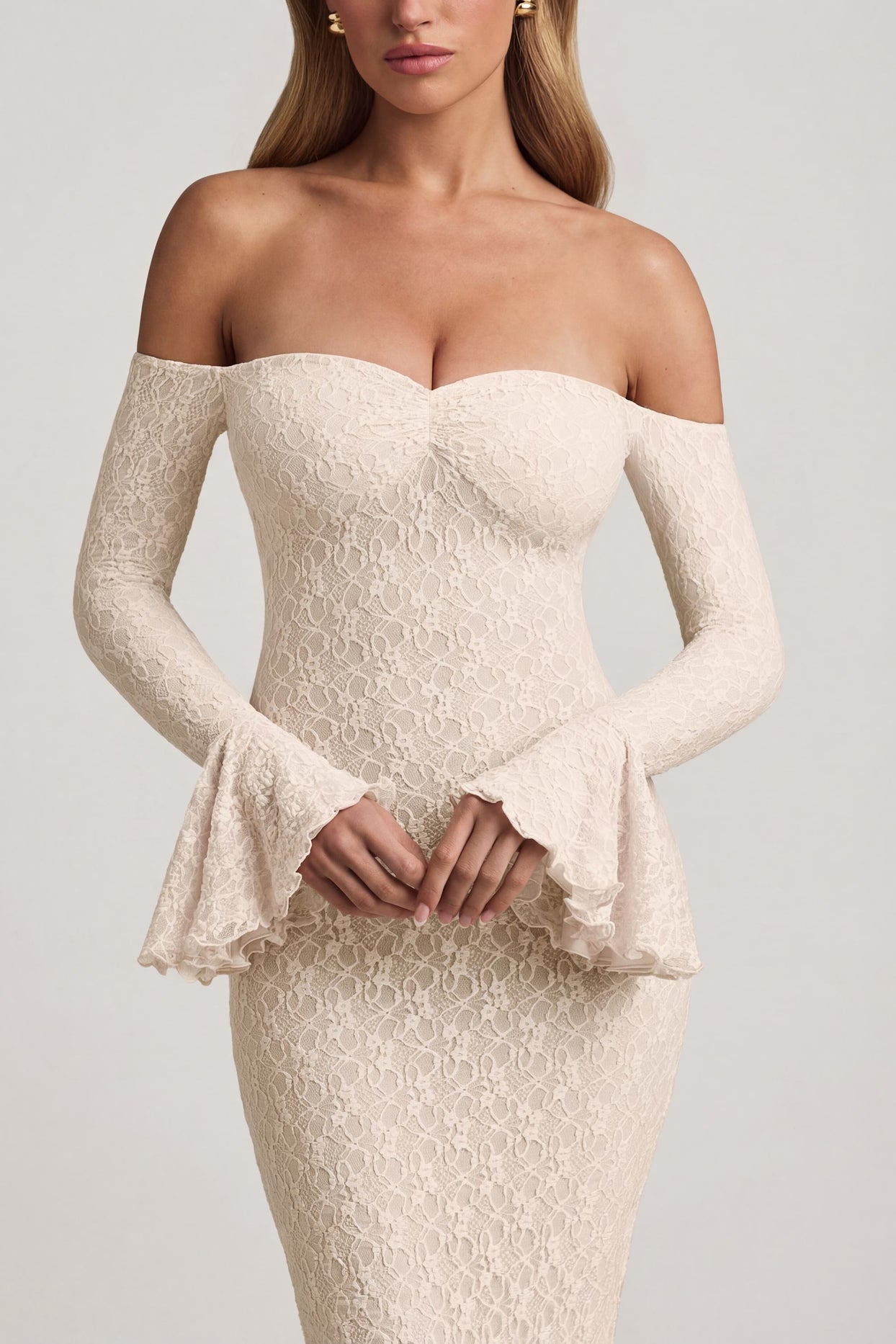 Off-Shoulder Ruffle Lace Maxi Dress in Ivory - 4