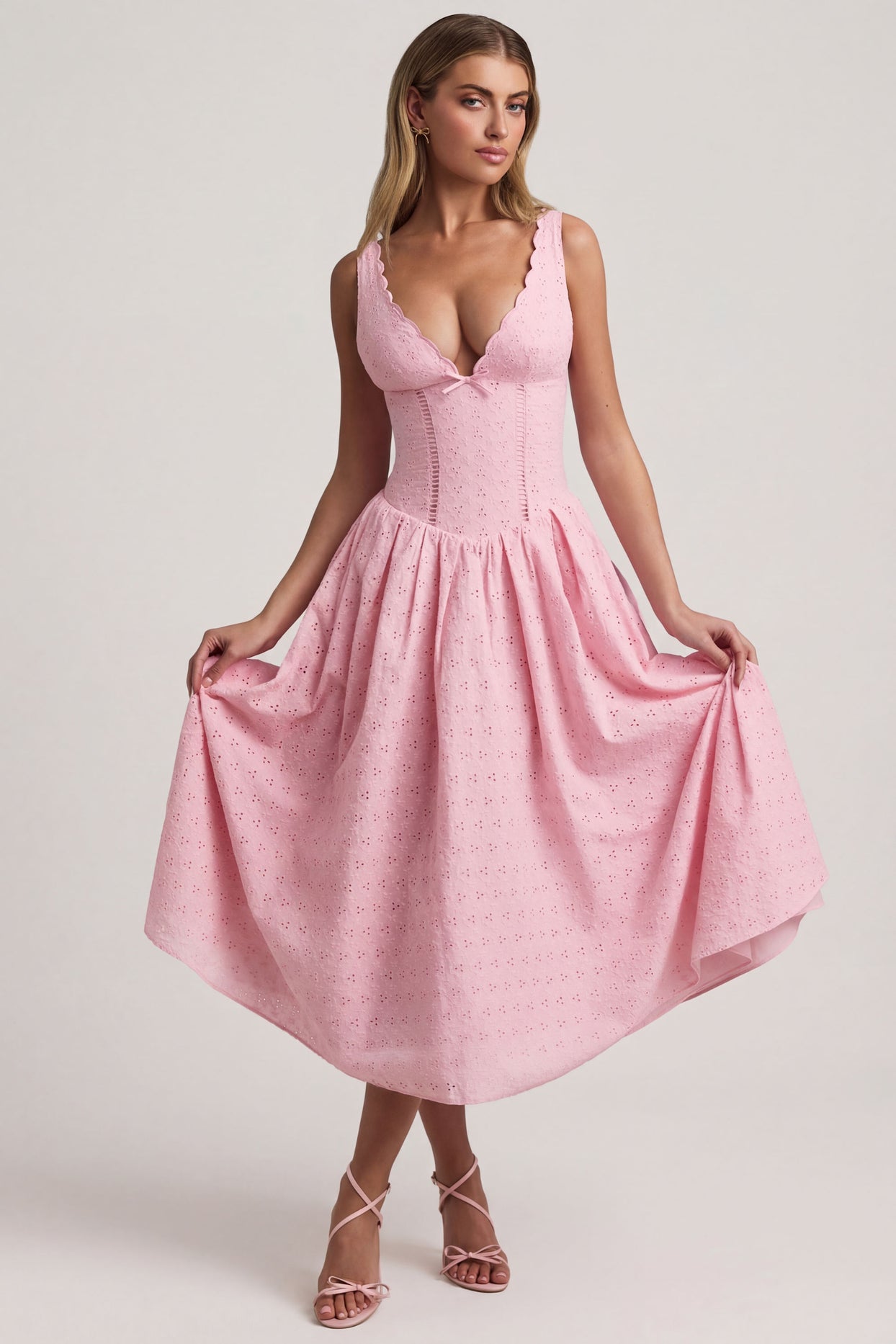 Broderie Anglaise Bow-Detail A-Line Midaxi Dress in Soft Pink - 5