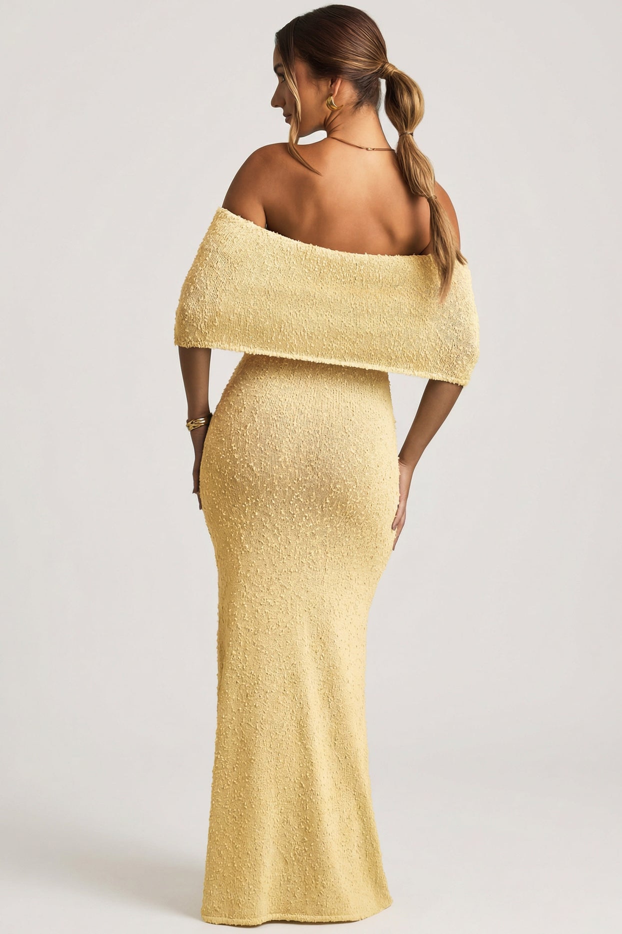 Bouclé Off-Shoulder Maxi Dress in Yellow - 5