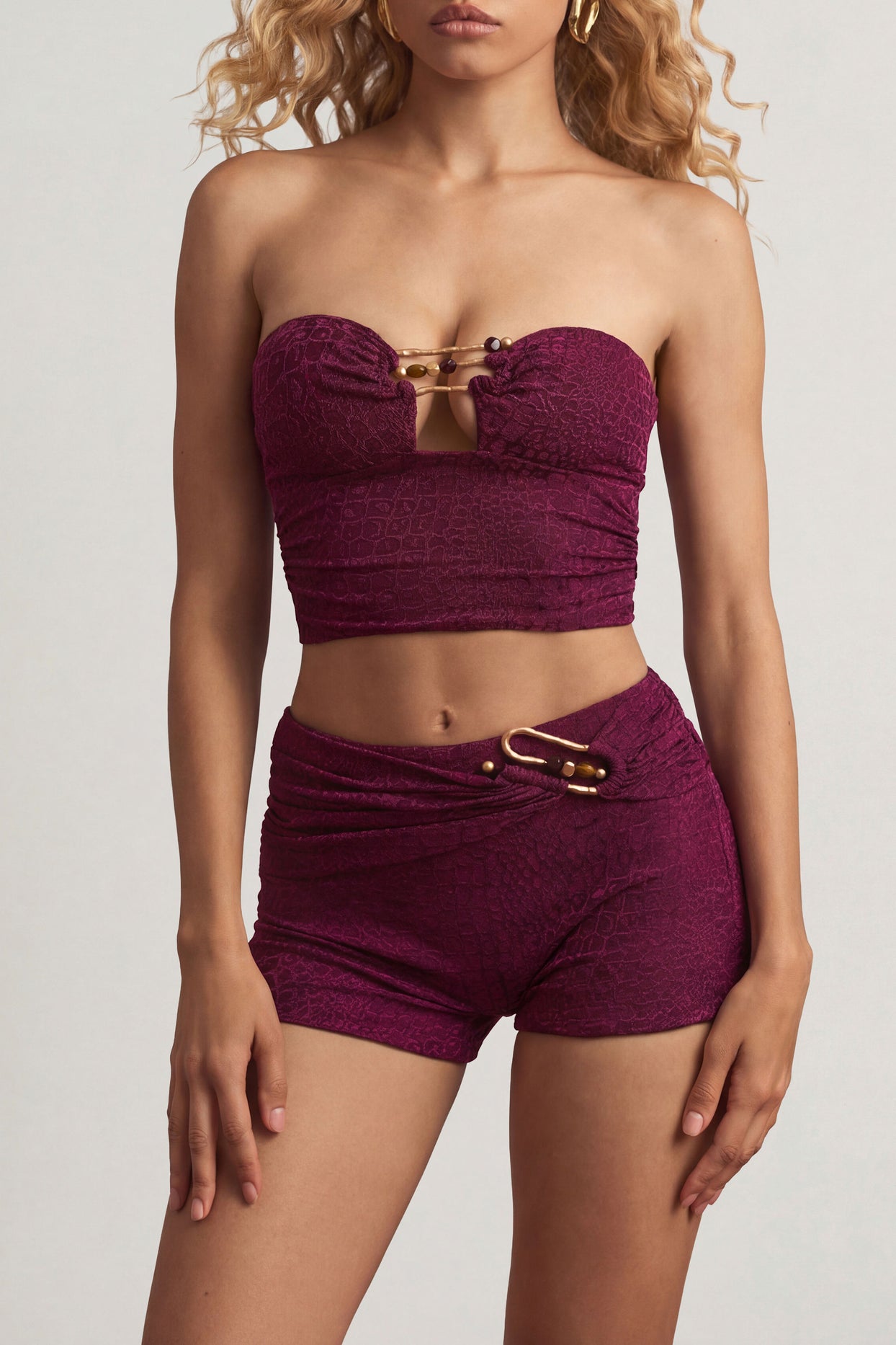 Hardware-Detail Bandeau Crop Top in Berry Purple - 4