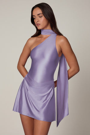Oh Polly's Roberta wearing the Kiraz Mini Dress in Lilac Satin Jersey fabric perfect for summer garden parties