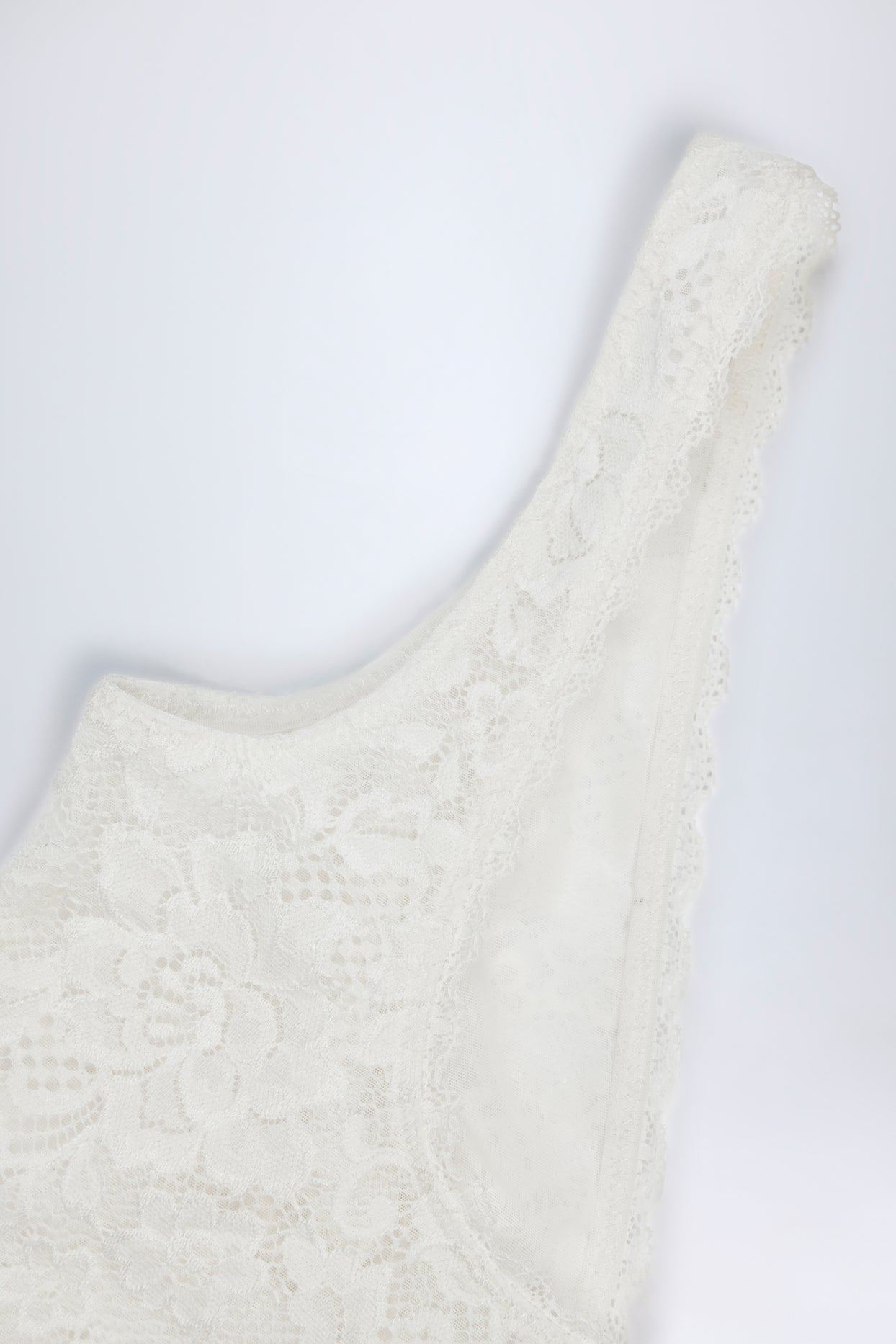 Sheer Lace Scalloped Plunge-Neck Bodysuit in White - 9