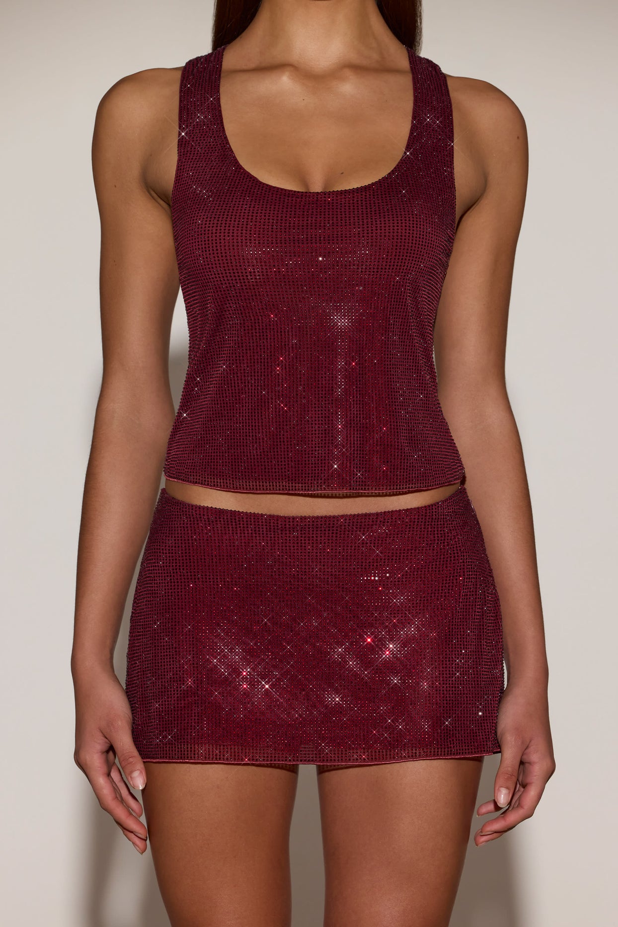 Embellished Jersey Scoop-Neck Racerback Top in Burgundy - 4