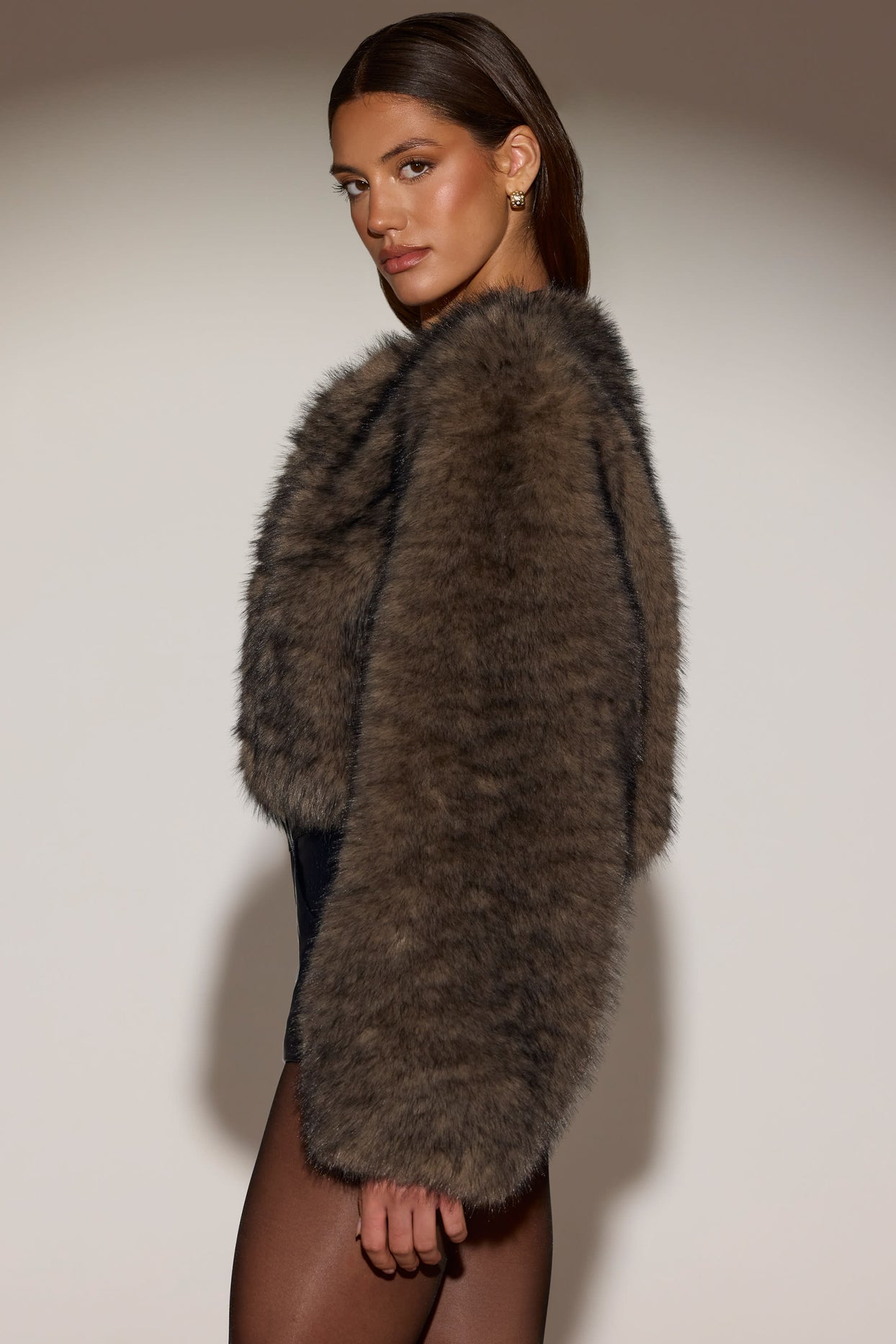 Cropped Faux-Fur Jacket in Chocolate Brown - 3