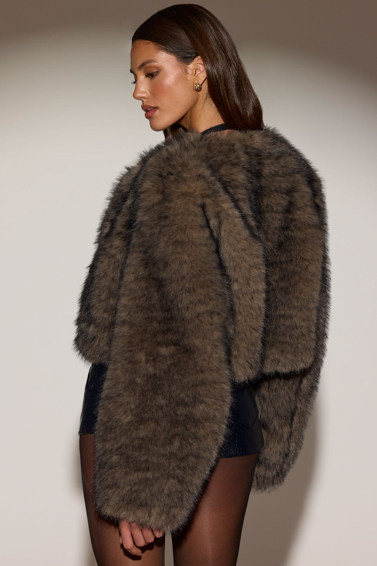 Cropped Faux-Fur Jacket in Chocolate Brown - 7