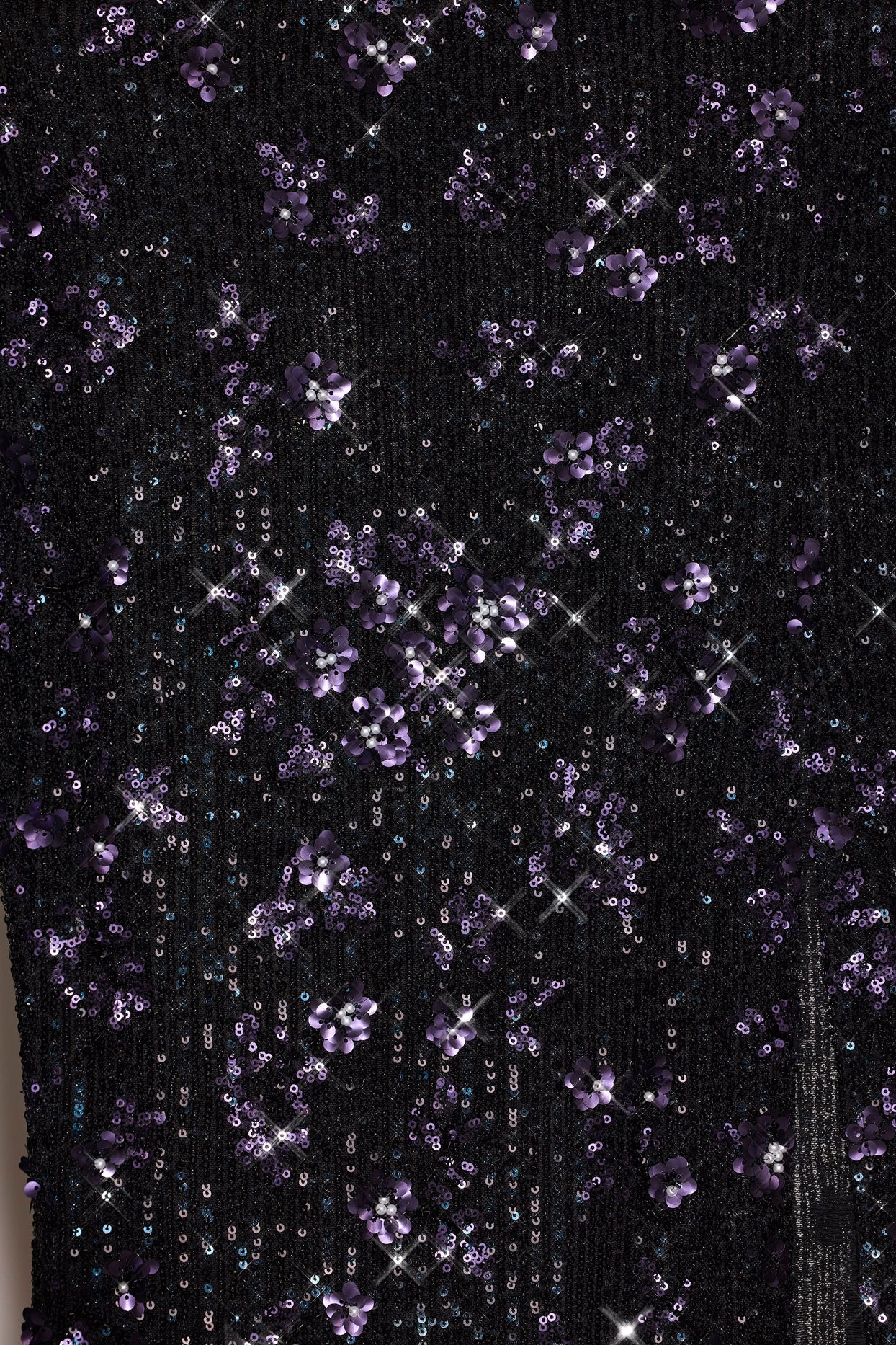 Embellished Mid-Rise Thigh-Split Maxi Skirt in Black Purple - 8