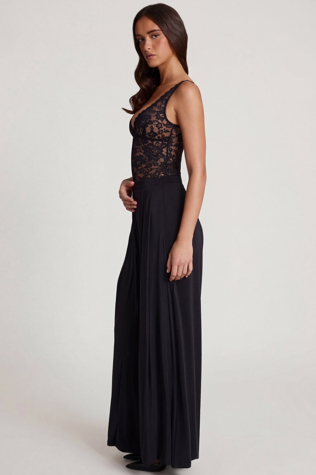Soft Jersey Mid-Rise Wide-Leg Trousers in Black - 3