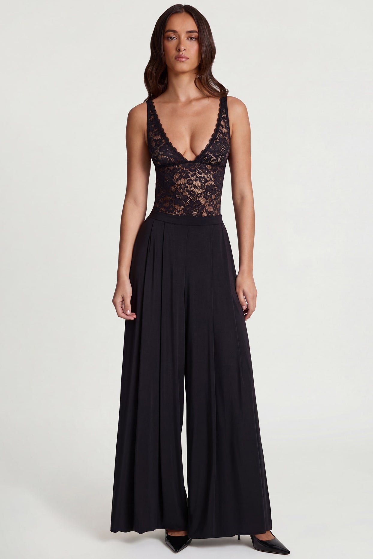Soft Jersey Mid-Rise Wide-Leg Trousers in Black - 5