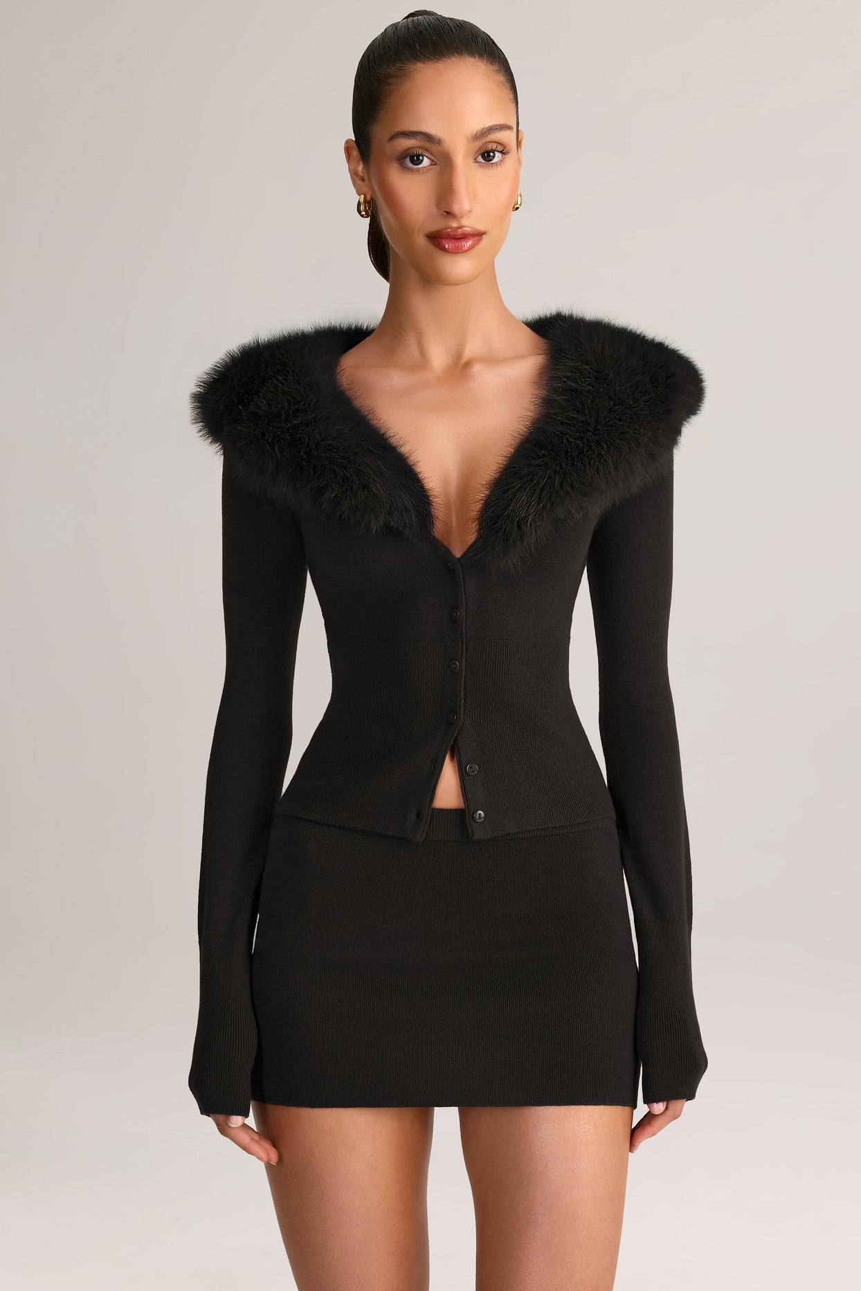 Knit Mid-Rise Mini Skirt in Black - 5