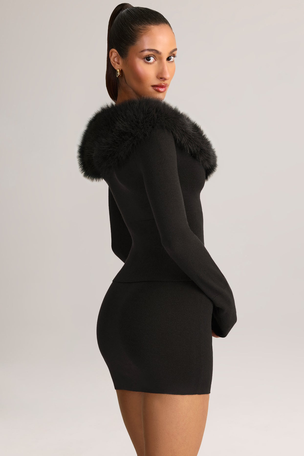 Knit Mid-Rise Mini Skirt in Black - 9