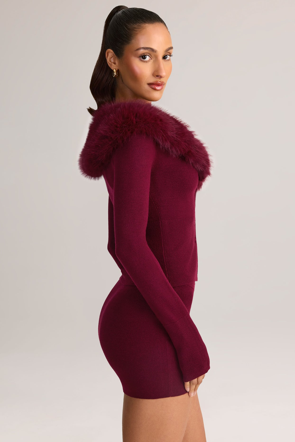 Knit Mid-Rise Mini Skirt in Wine - 3