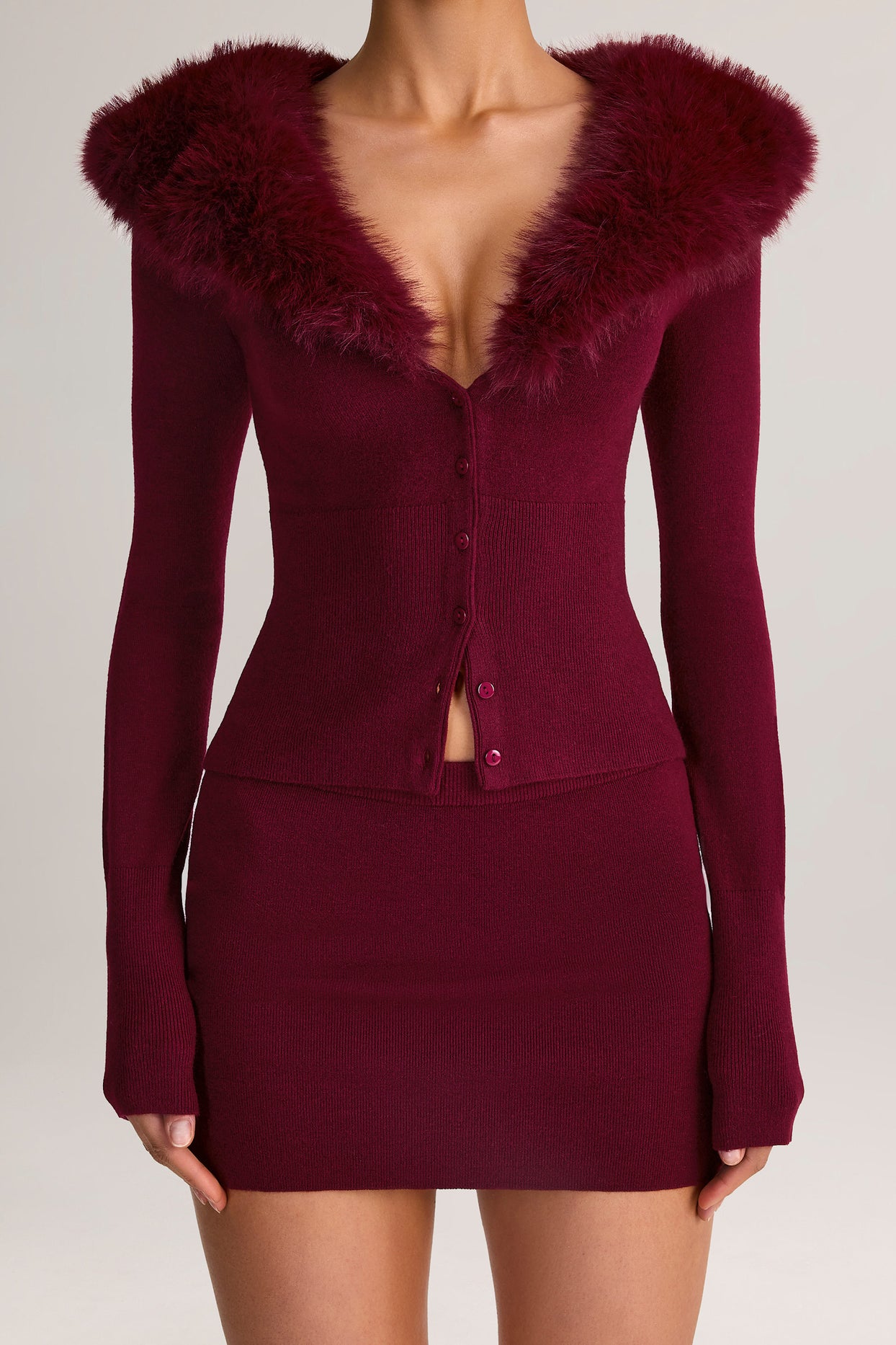 Knit Mid-Rise Mini Skirt in Wine - 4