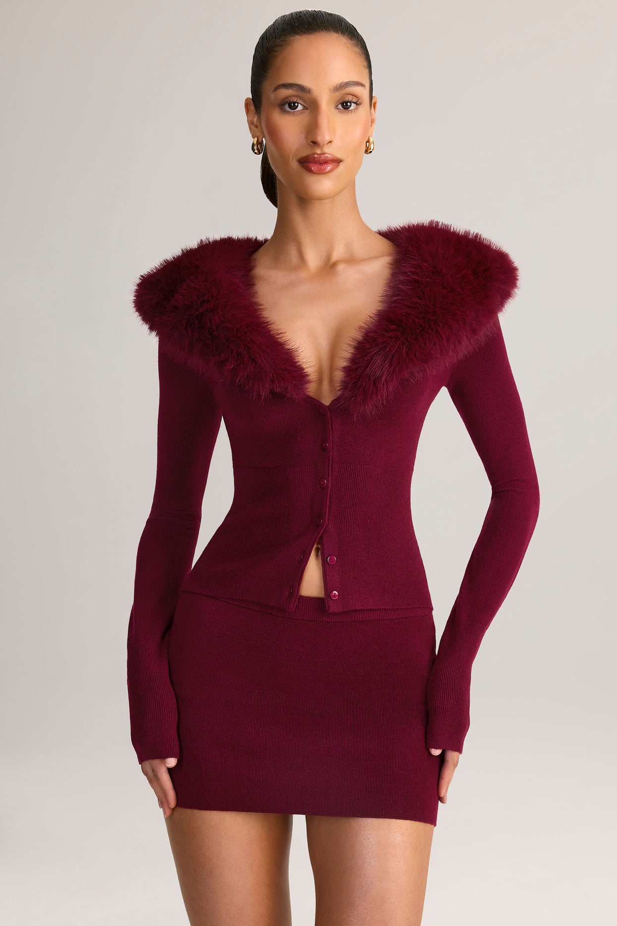 Knit Mid-Rise Mini Skirt in Wine - 8