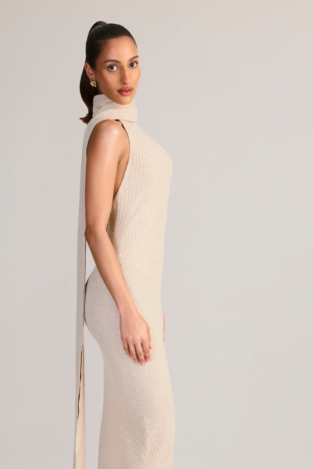 Rib-Knit Scarf-Detail Halterneck Maxi Dress in Cream - 3