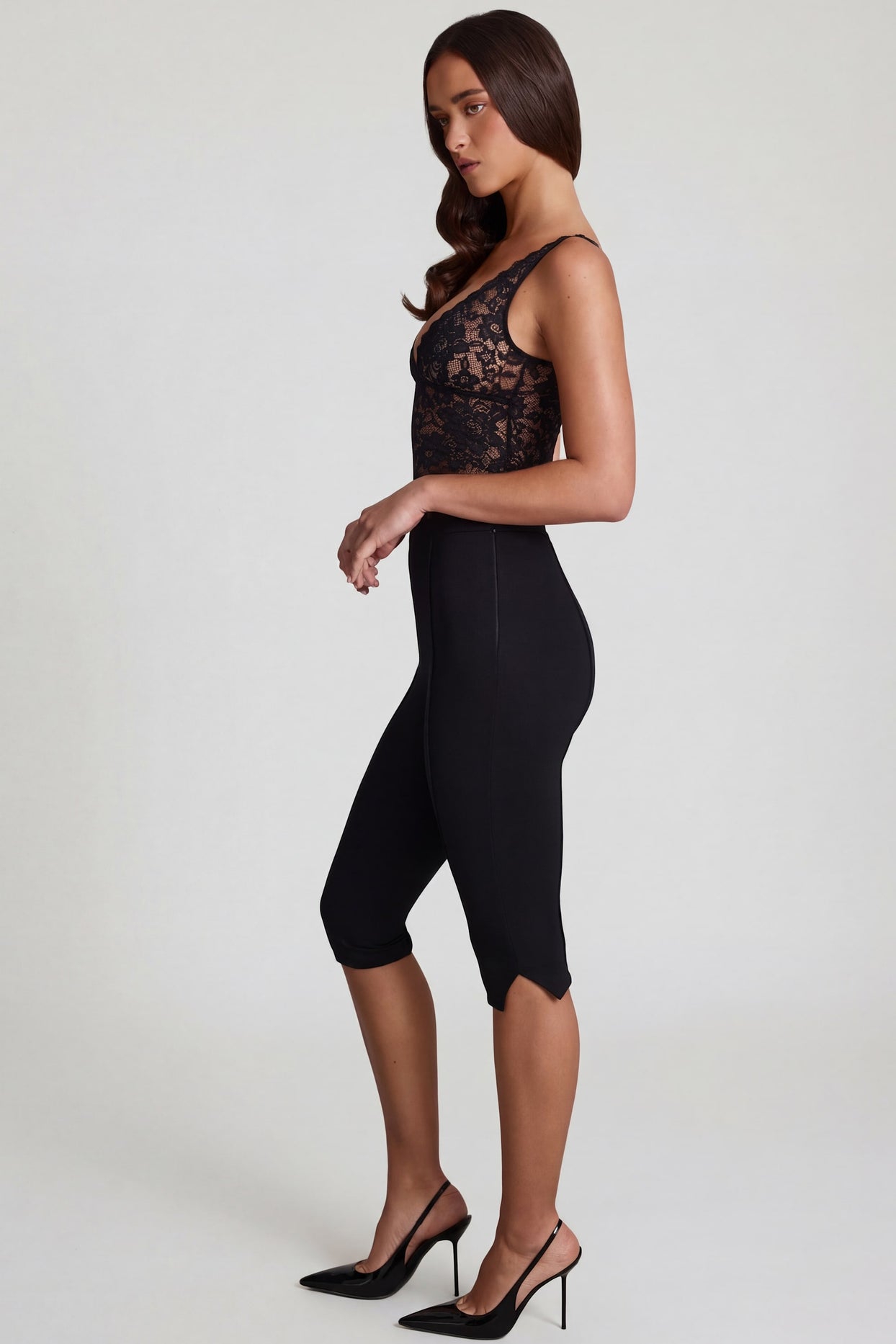 Ponte Jersey Cropped Capri Trousers in Black - 3