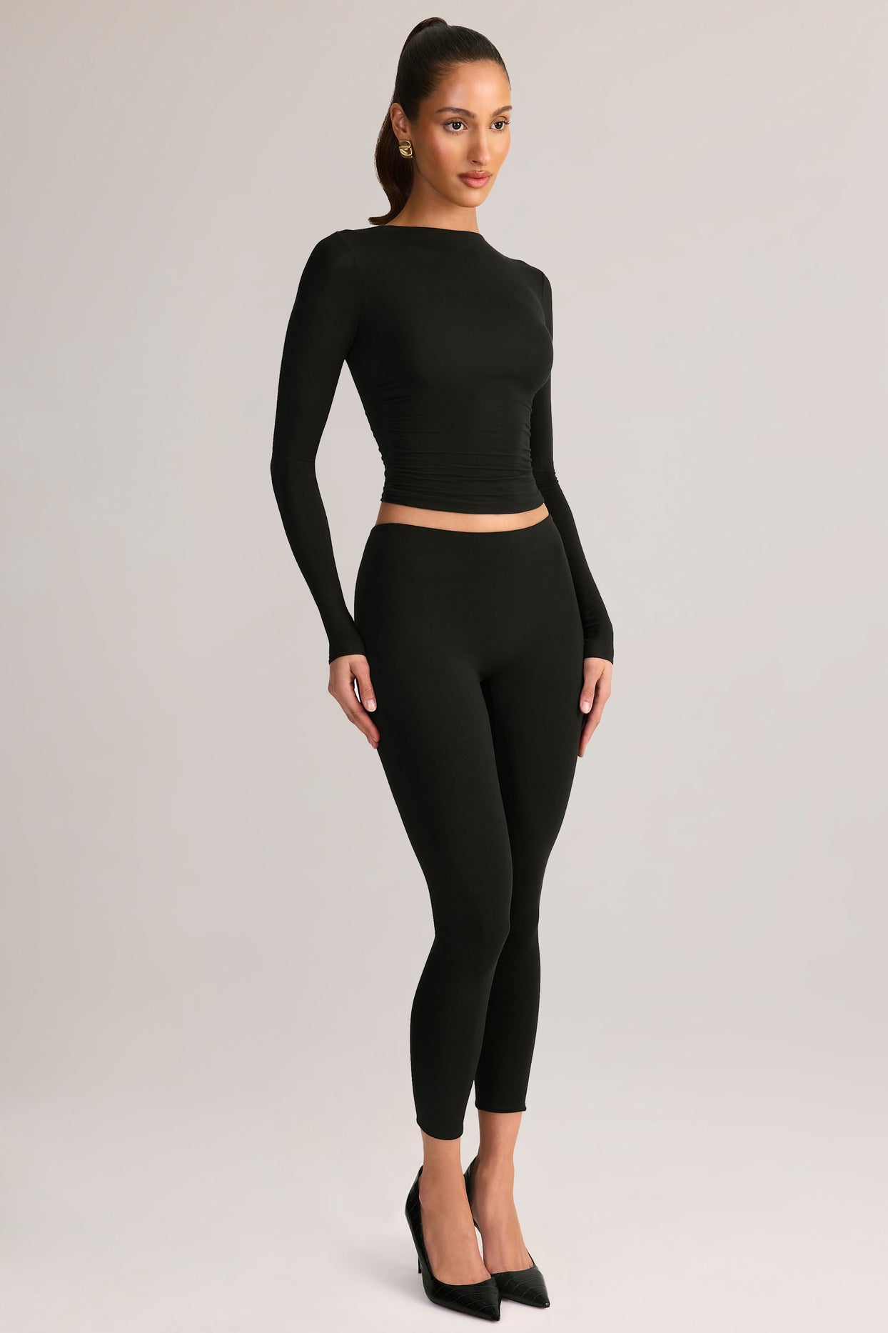 Modal Mid-Rise Cropped Leggings in Black - 5