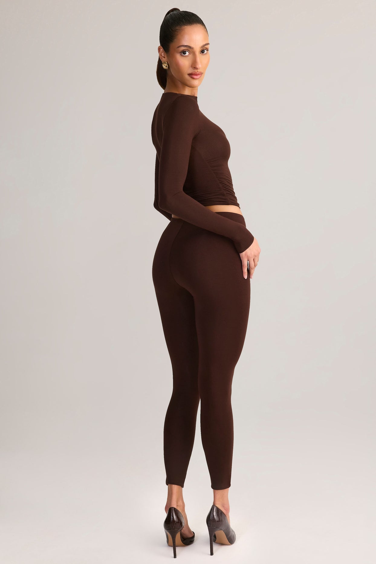 Modal Mid-Rise Cropped Leggings in Chocolate Brown - 5