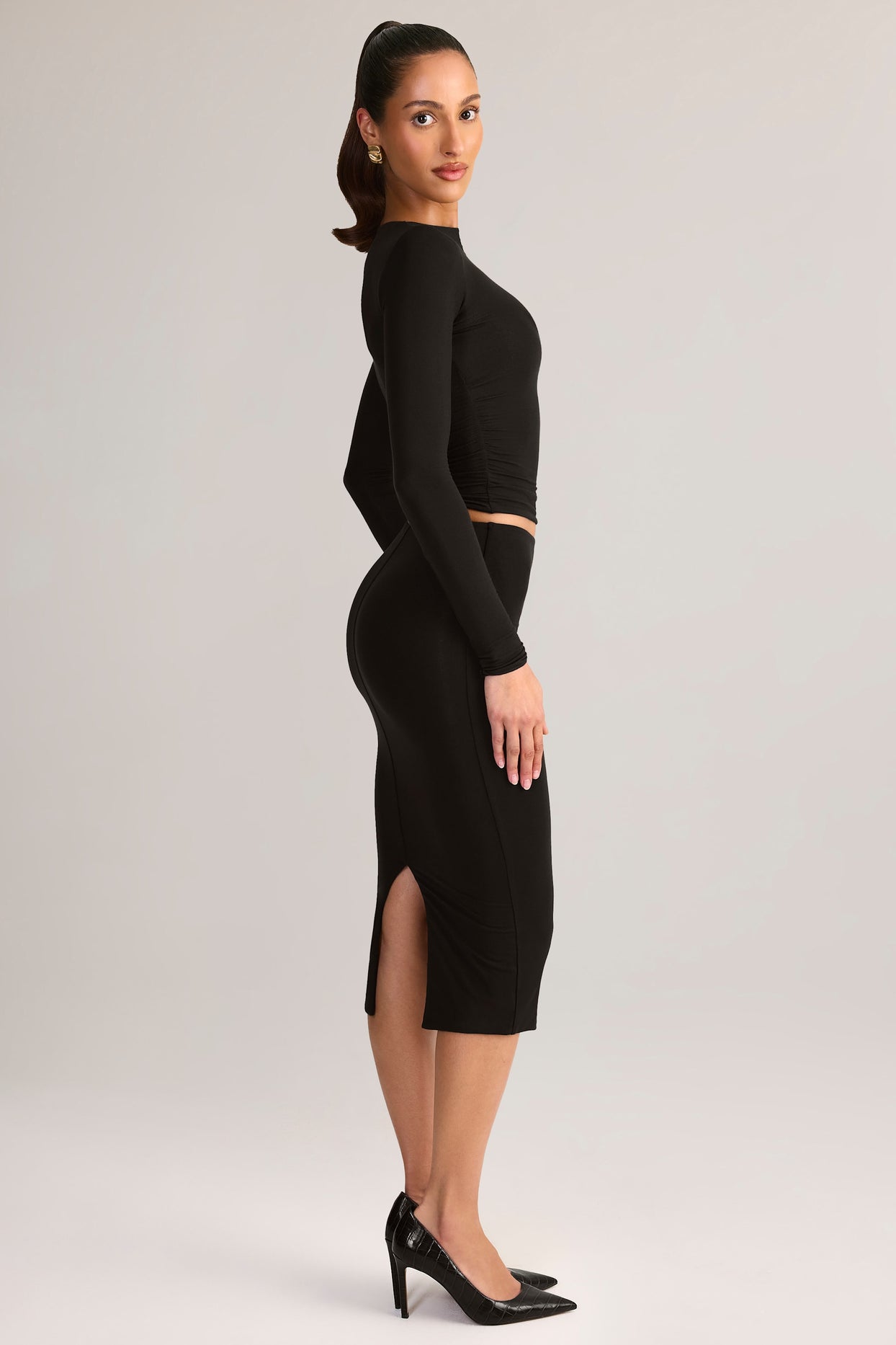 Modal Mid-Rise Pencil Midi Skirt in Black - 3