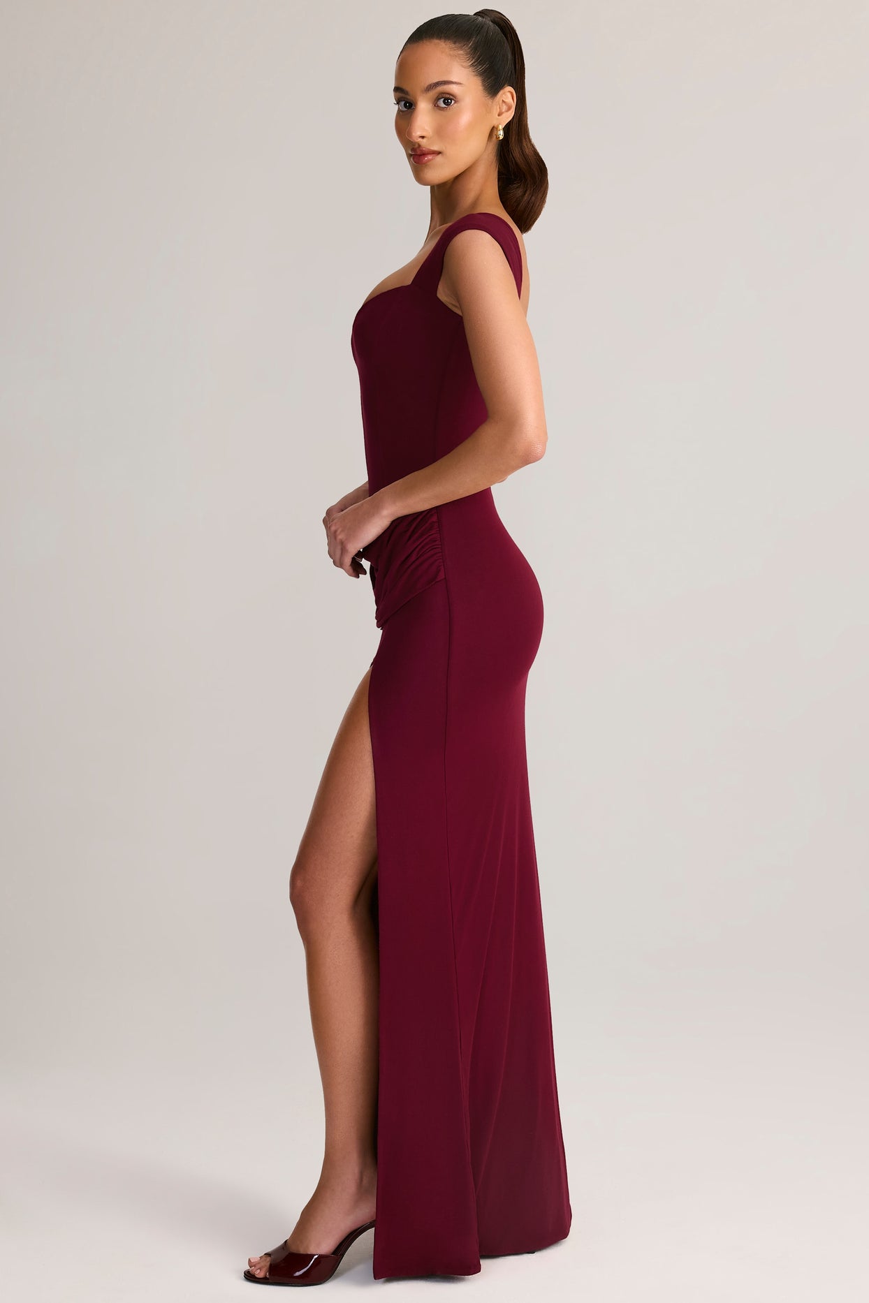 Modal Sweetheart-Neck Cowl-Waist Maxi Dress in Wine - 7