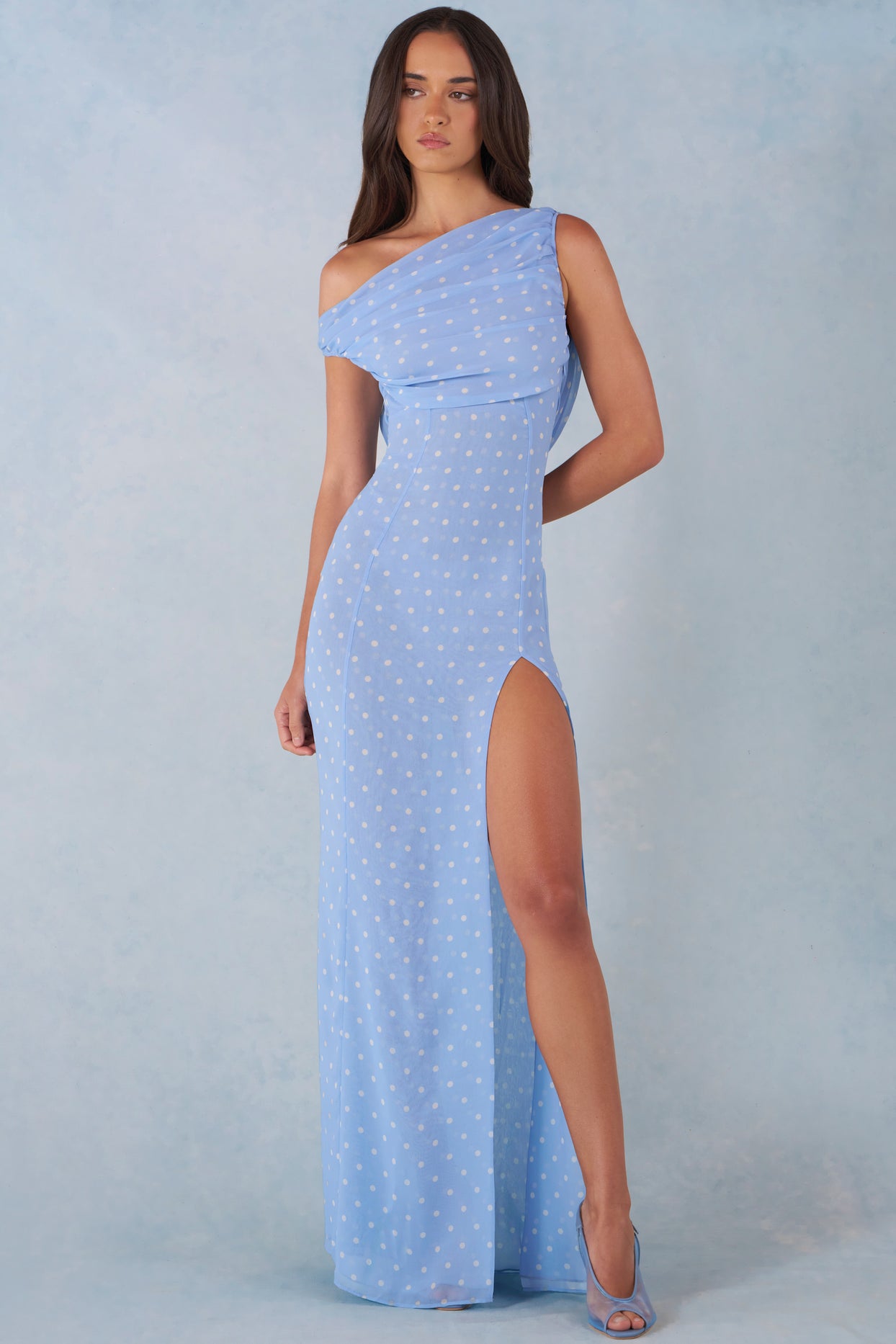 One-Shoulder Maxi Dress in Blue Polka Dot Print - 7