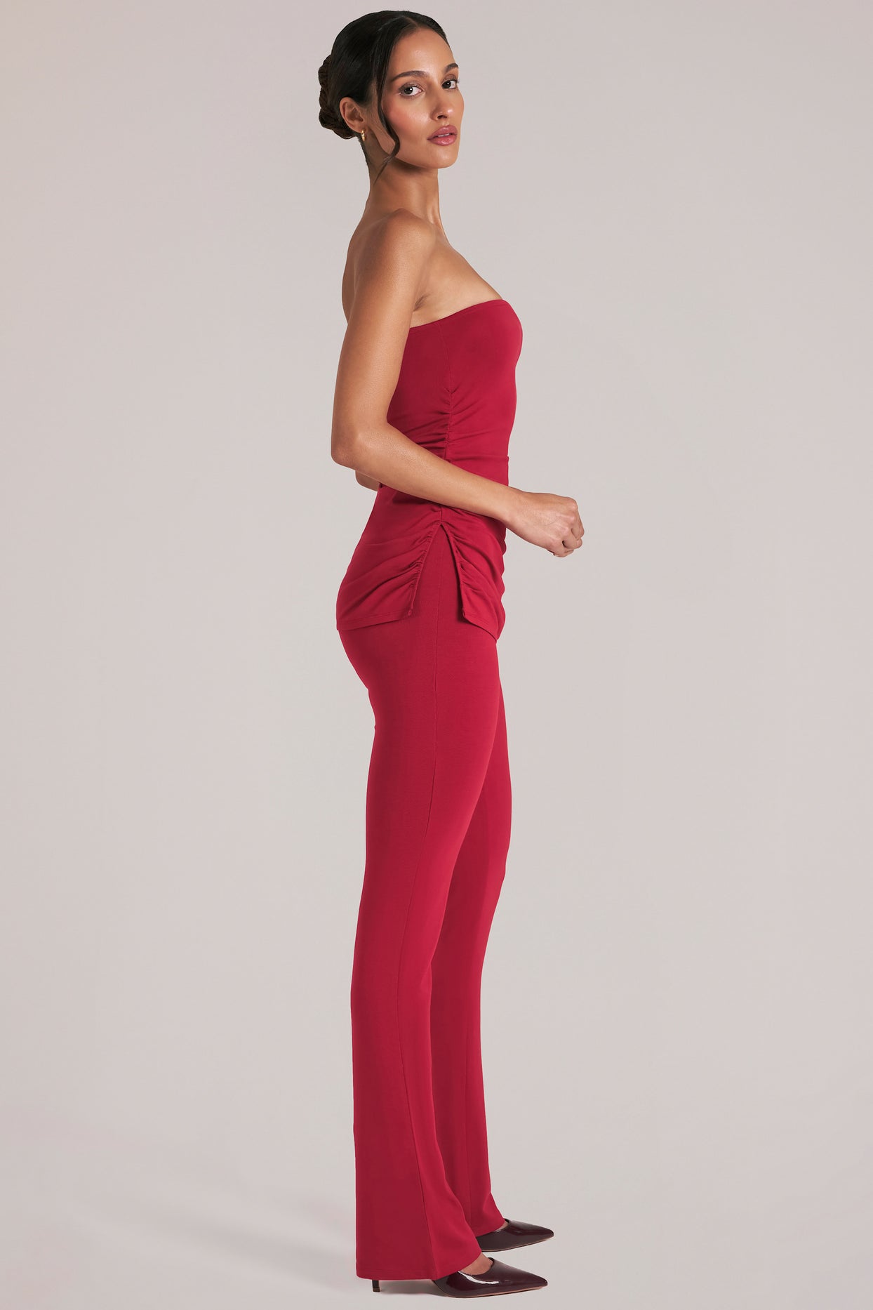 Mid-Rise Fitted Trousers  in Cherry Red - 3