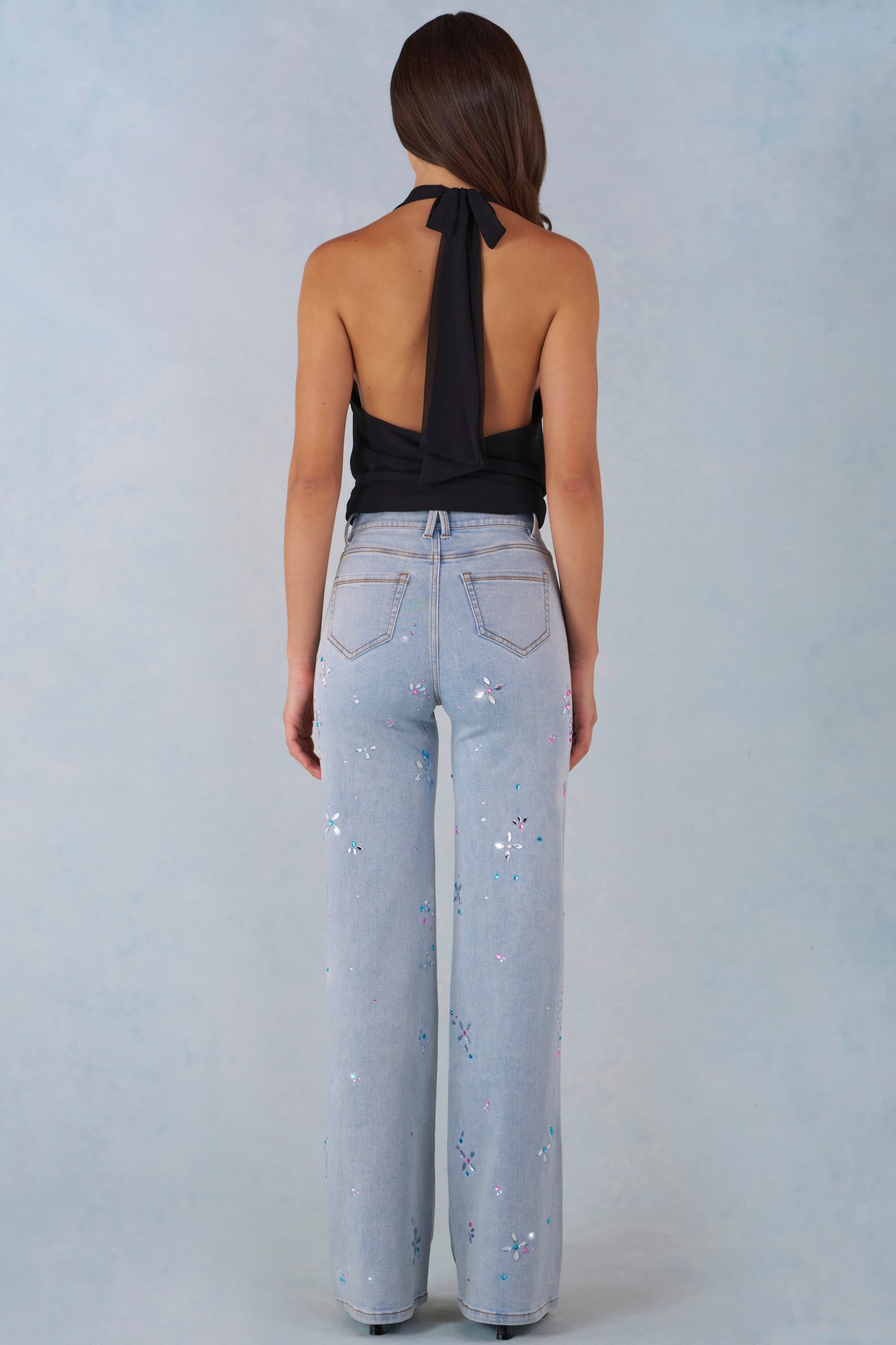 Mid-Rise Straight-Leg Jeans in Light Denim - 3