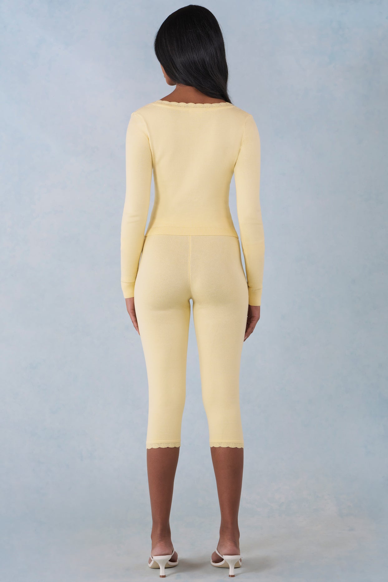 Knit Mid-Rise Capri Trousers in Butter Yellow - 3