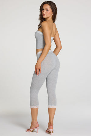 Oh Polly model Georgia wearing the Zorina Leggings in Grey Marl Modal fabric perfect for coffee runs