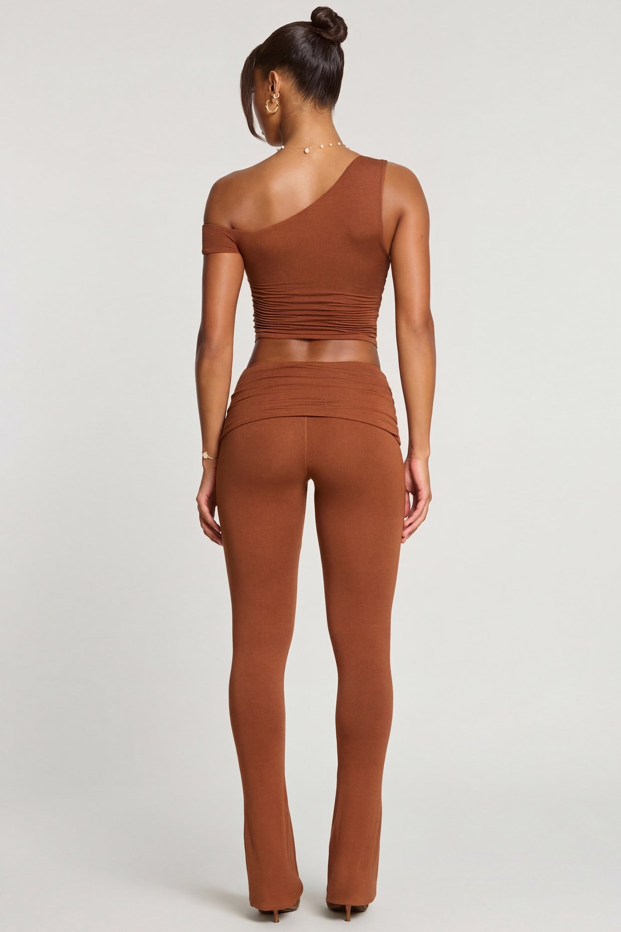 Mid Rise Modal Cashmere Blend Trousers in Chestnut Brown - 5