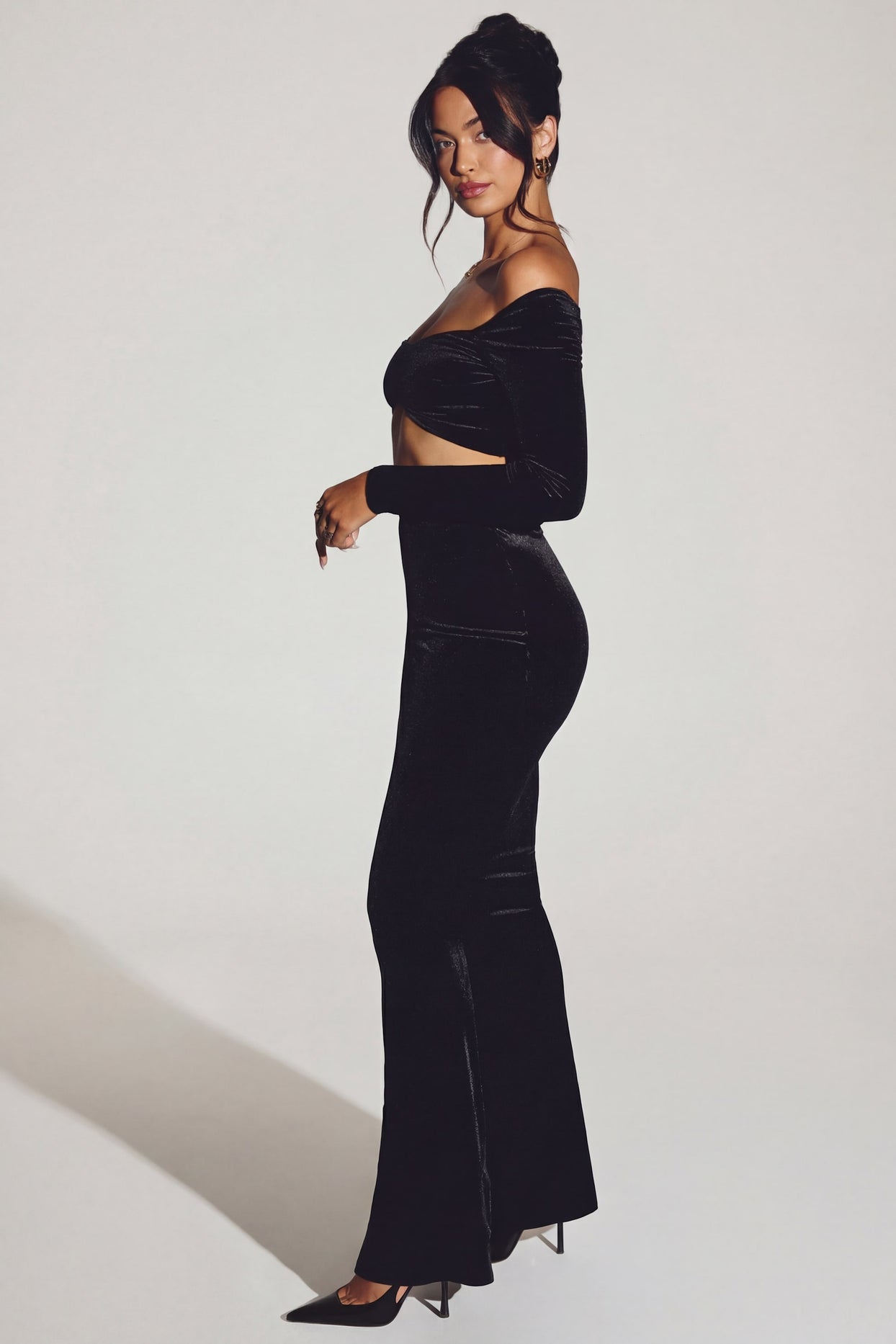Velvet Mid-Rise Maxi Skirt in Jet Black - 3