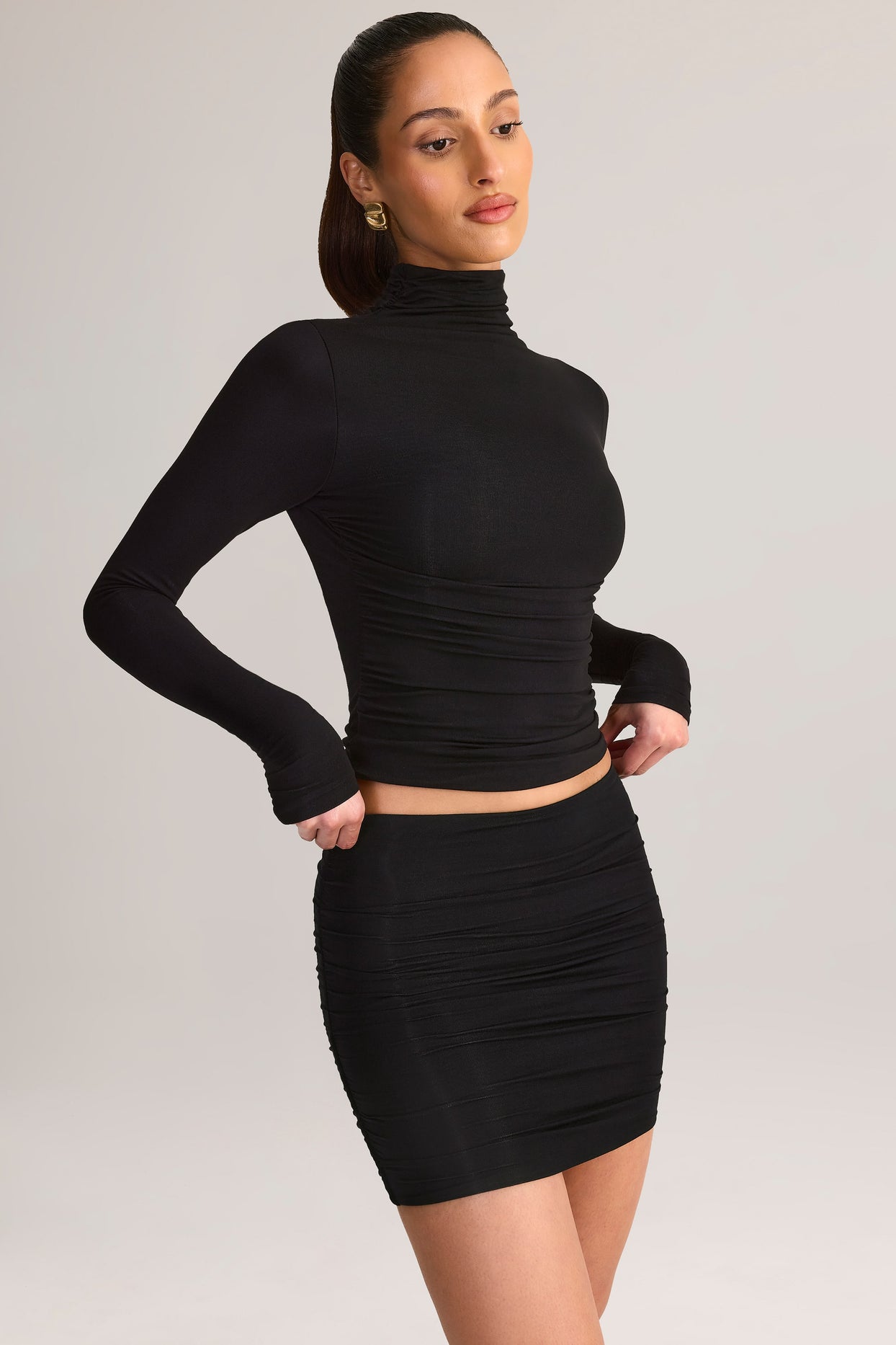 Modal Ruched Mid-Rise Mini Skirt in Black - 7