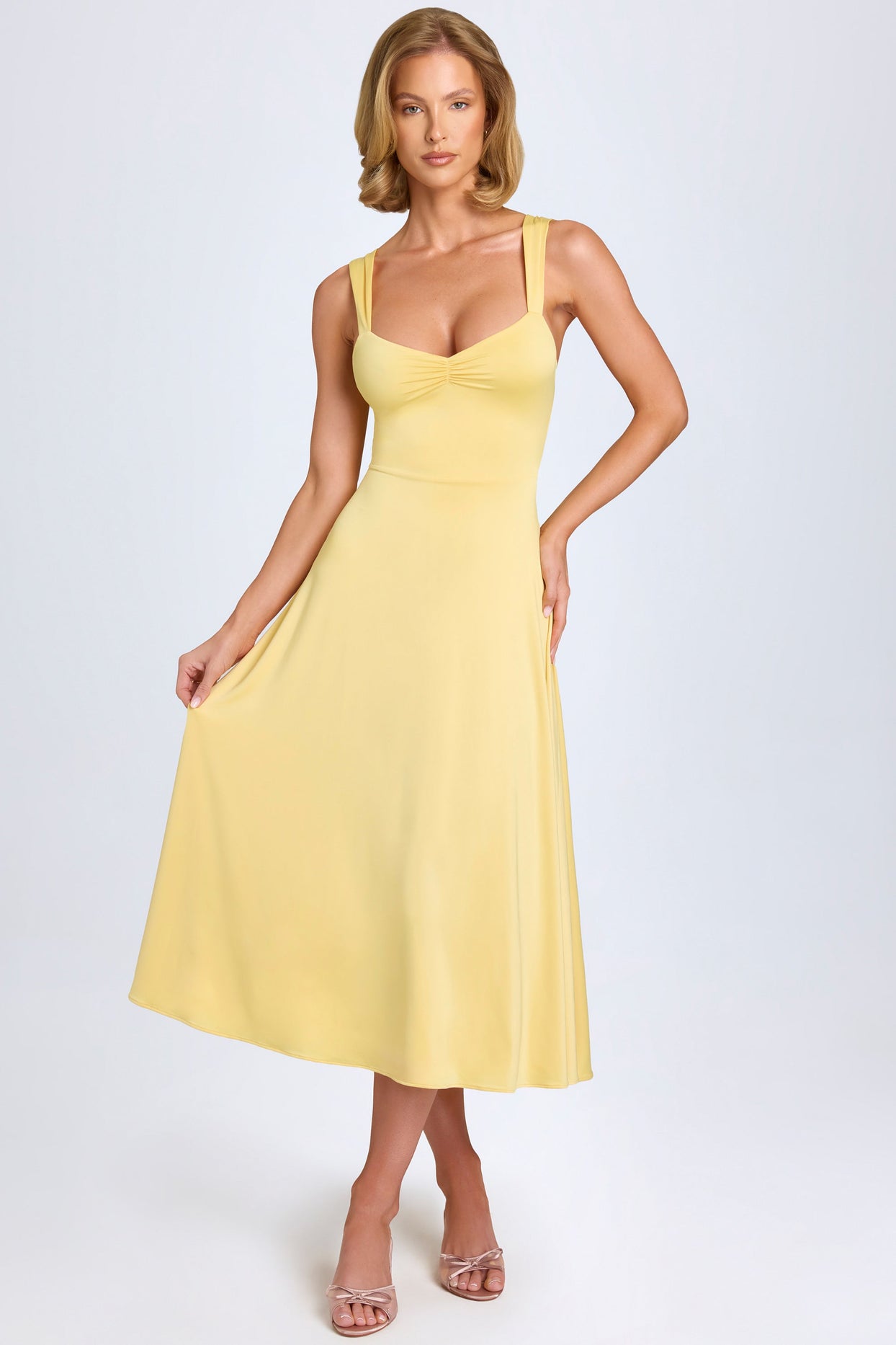 Sweetheart-Neck Ruched Midaxi Dress in Pastel Yellow