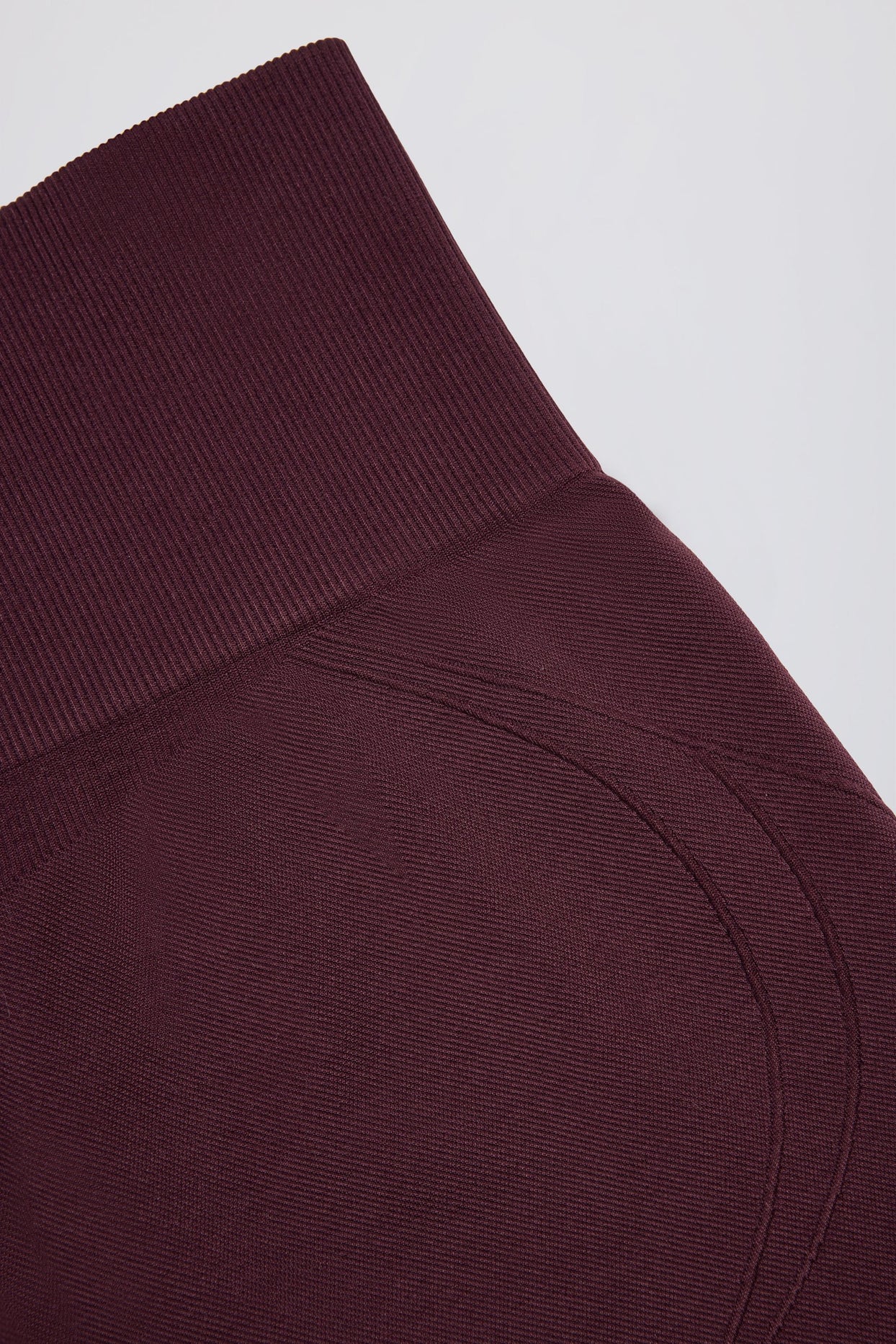 Super Sculpt Seamless Mini Shorts in Burgundy - 5