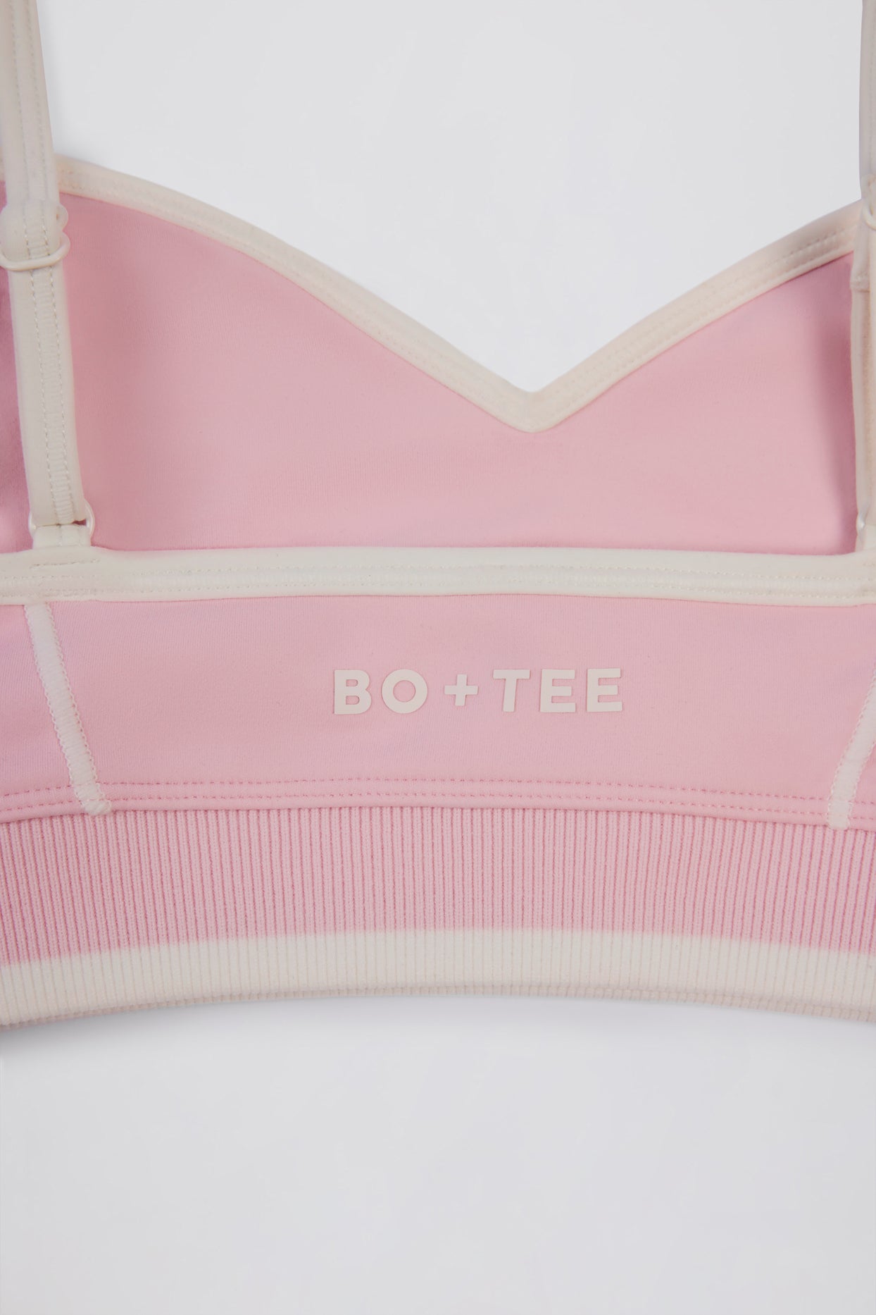 Soft Active Sweetheart-Neck Contrast Sports Bra in Powder Pink - 6