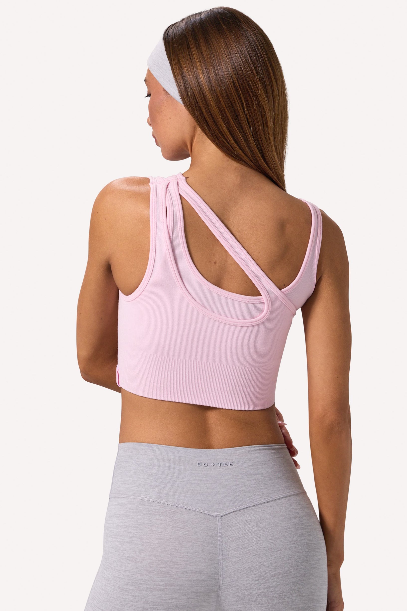 Seamless Soft Rib Asymmetric Sports Bra in Powder Pink - 2