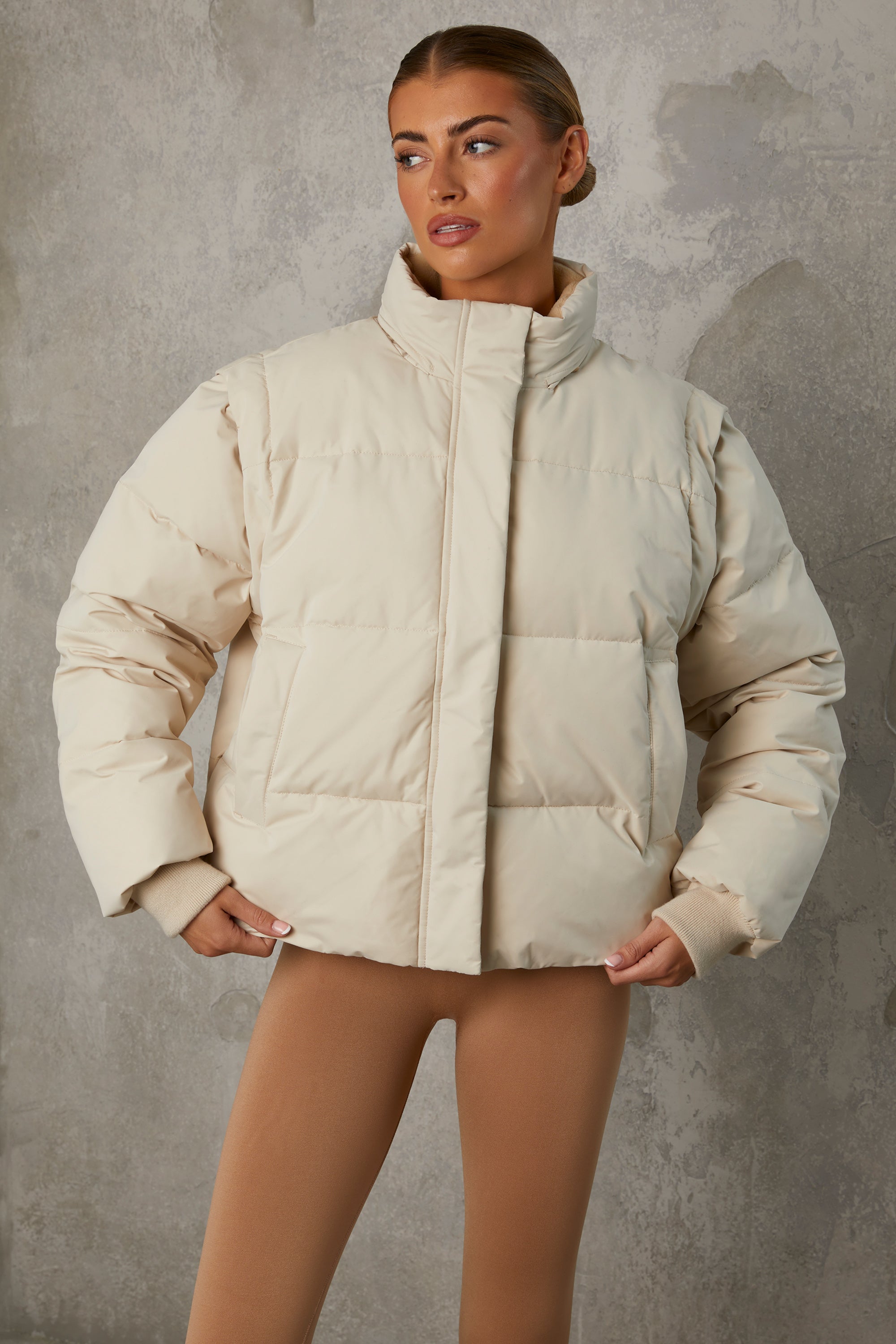 Puffer jacket store with removable sleeves