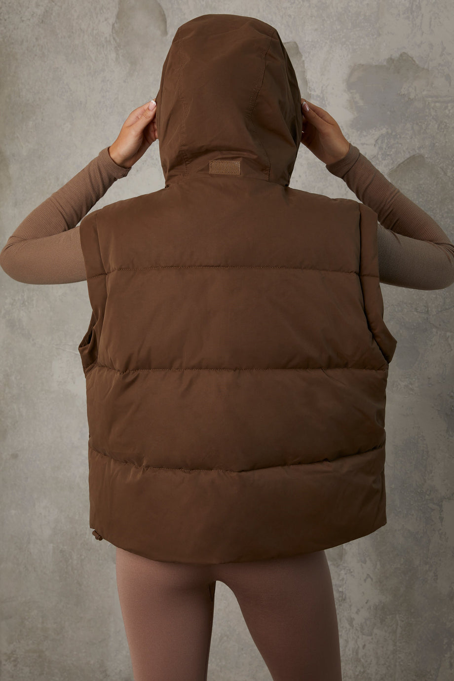 Cropped Puffer Jacket with Detachable Sleeves in Cocoa Brown