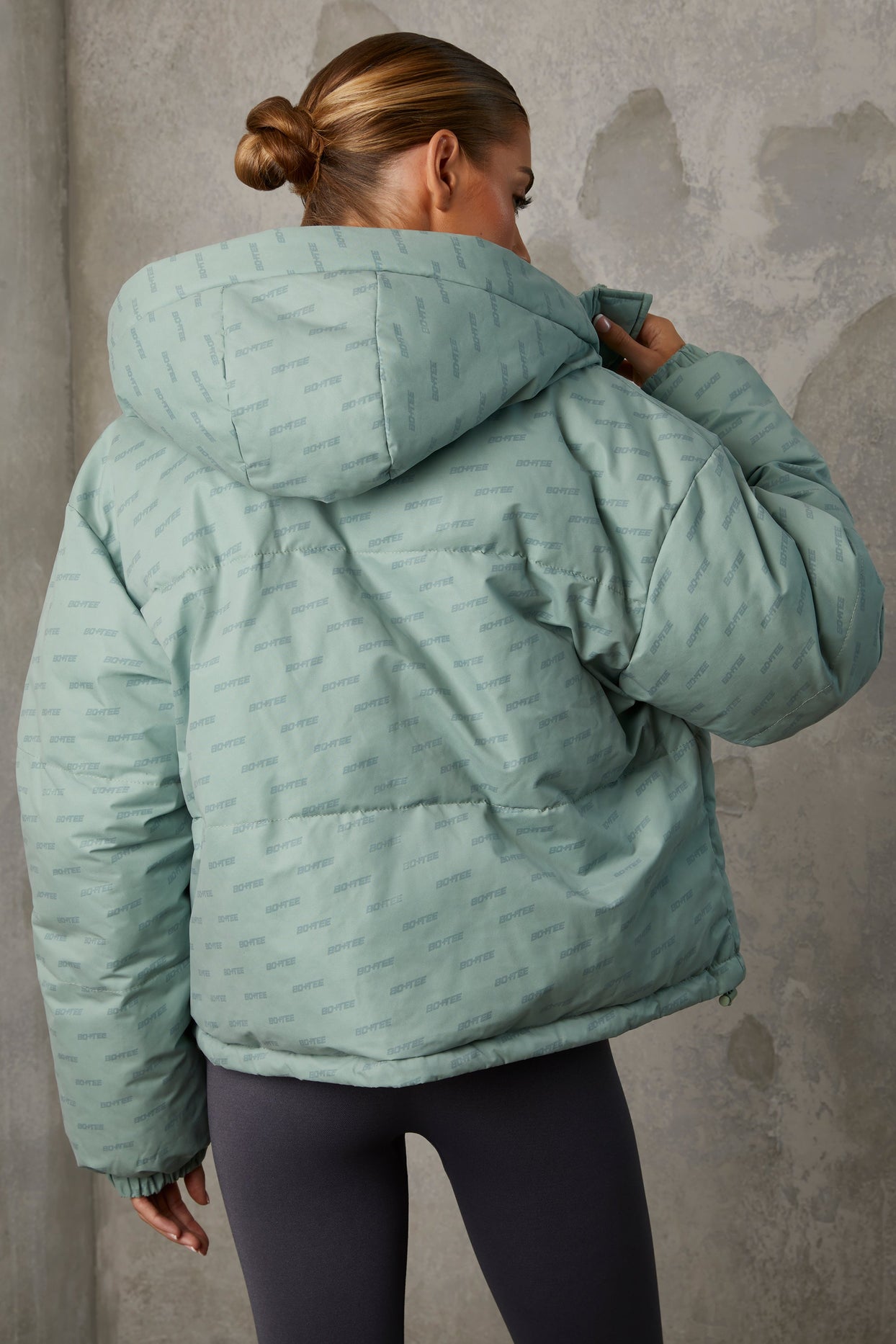 Reversible Hooded Puffer Jacket in Iceberg Green