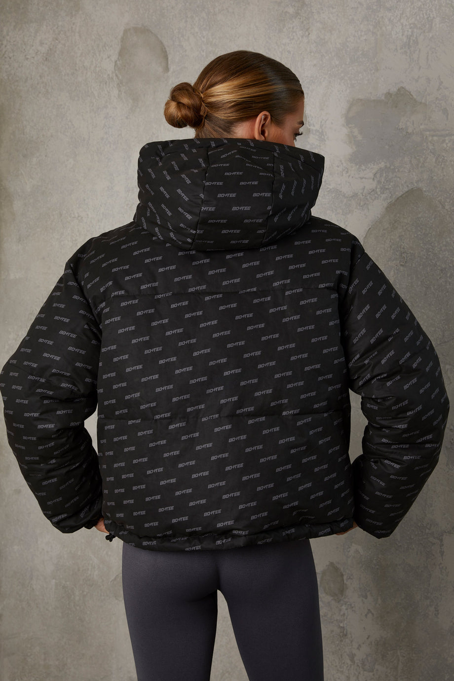 Reversible Hooded Puffer Jacket in Black