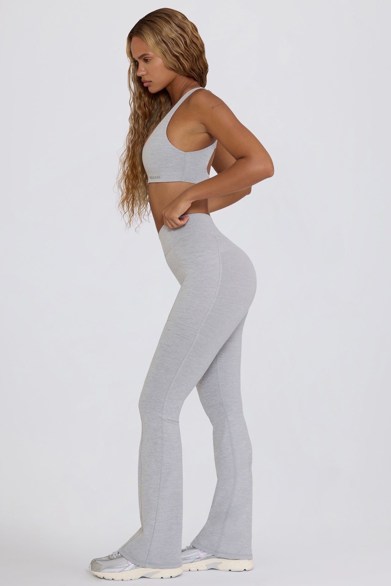 Soft Active V-Waist Pocket Flared Leggings in Grey Marl - 3
