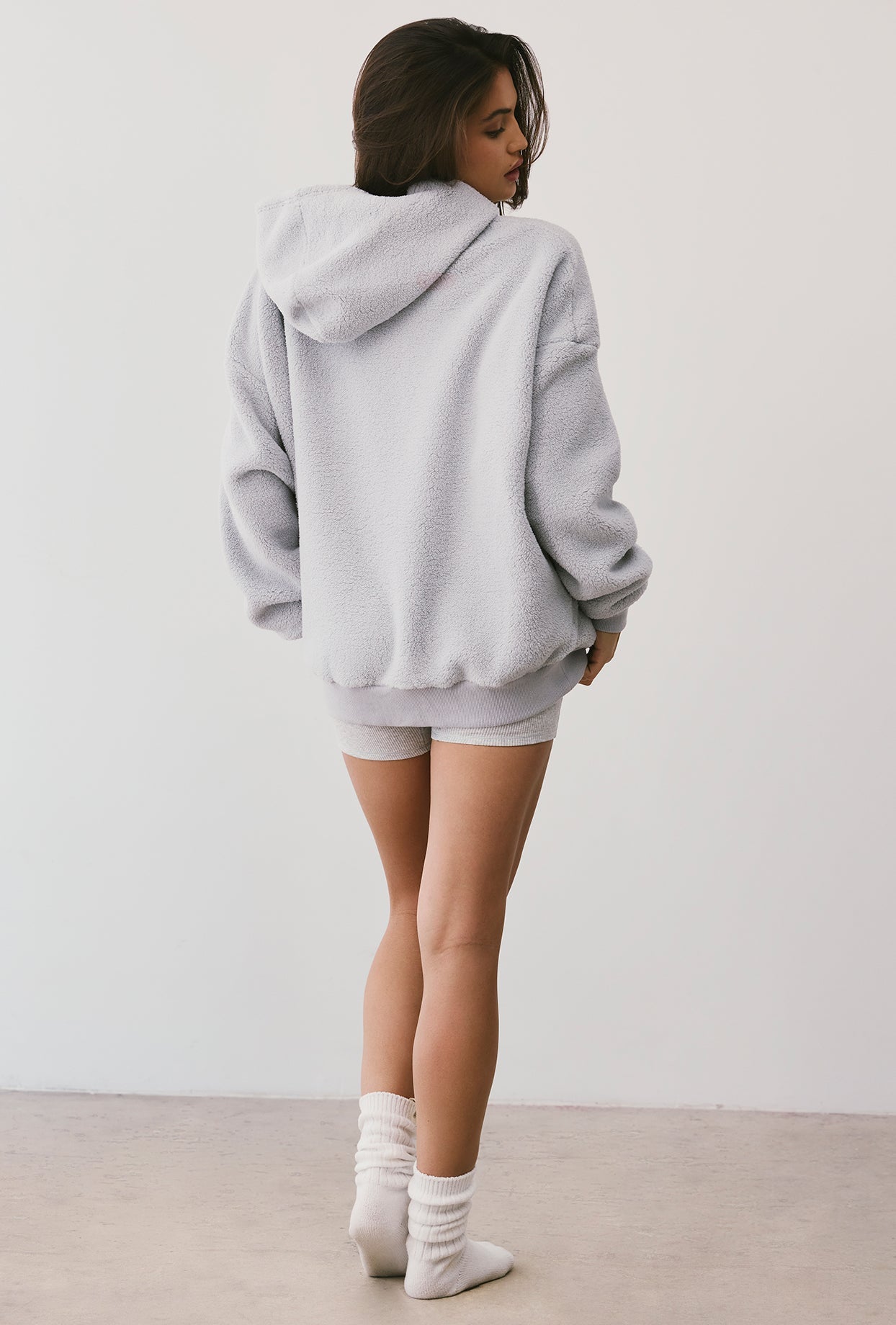 Oversized Fleece Hooded Sweatshirt in Fog