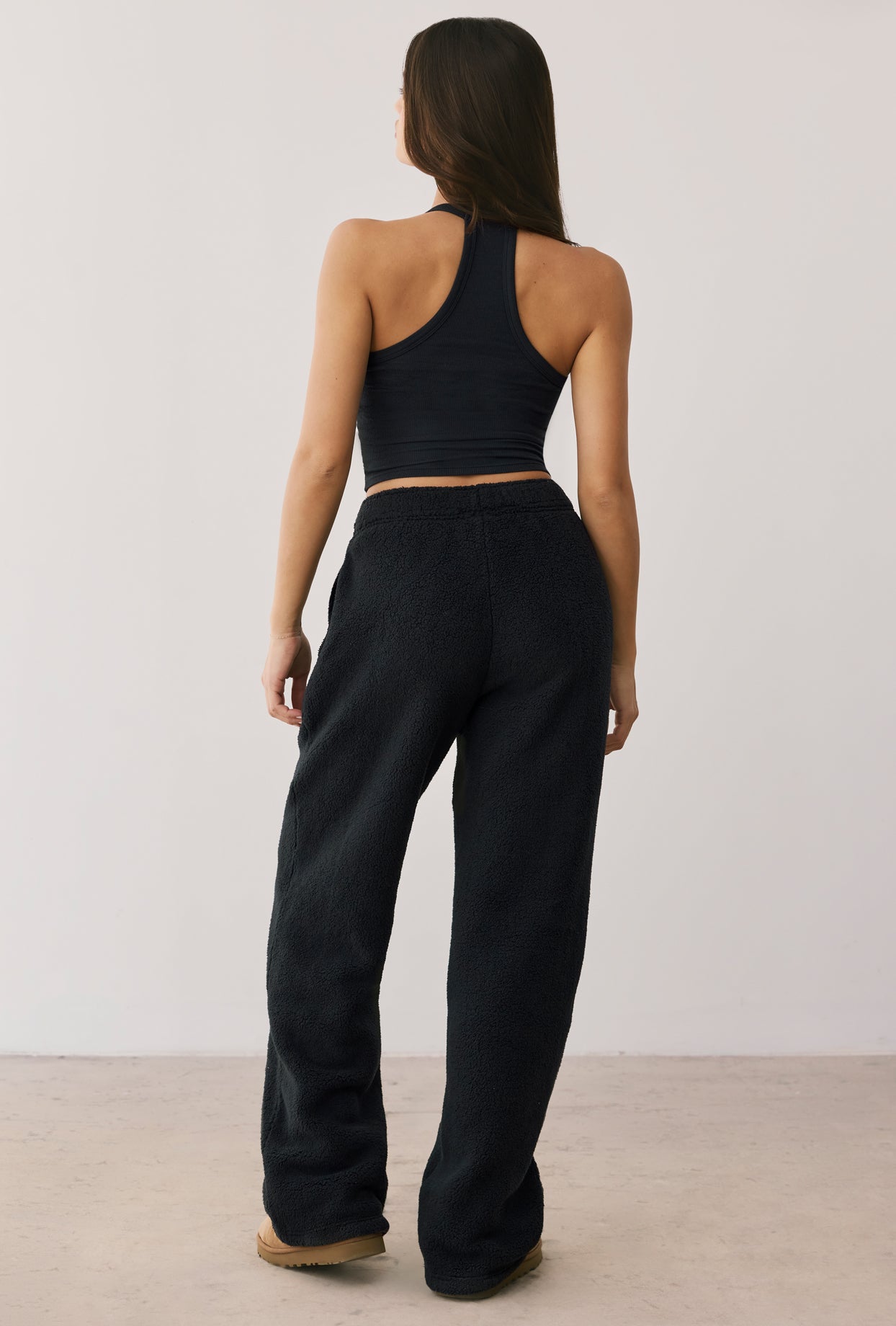 Petite Fleece Wide Leg Joggers in Onyx