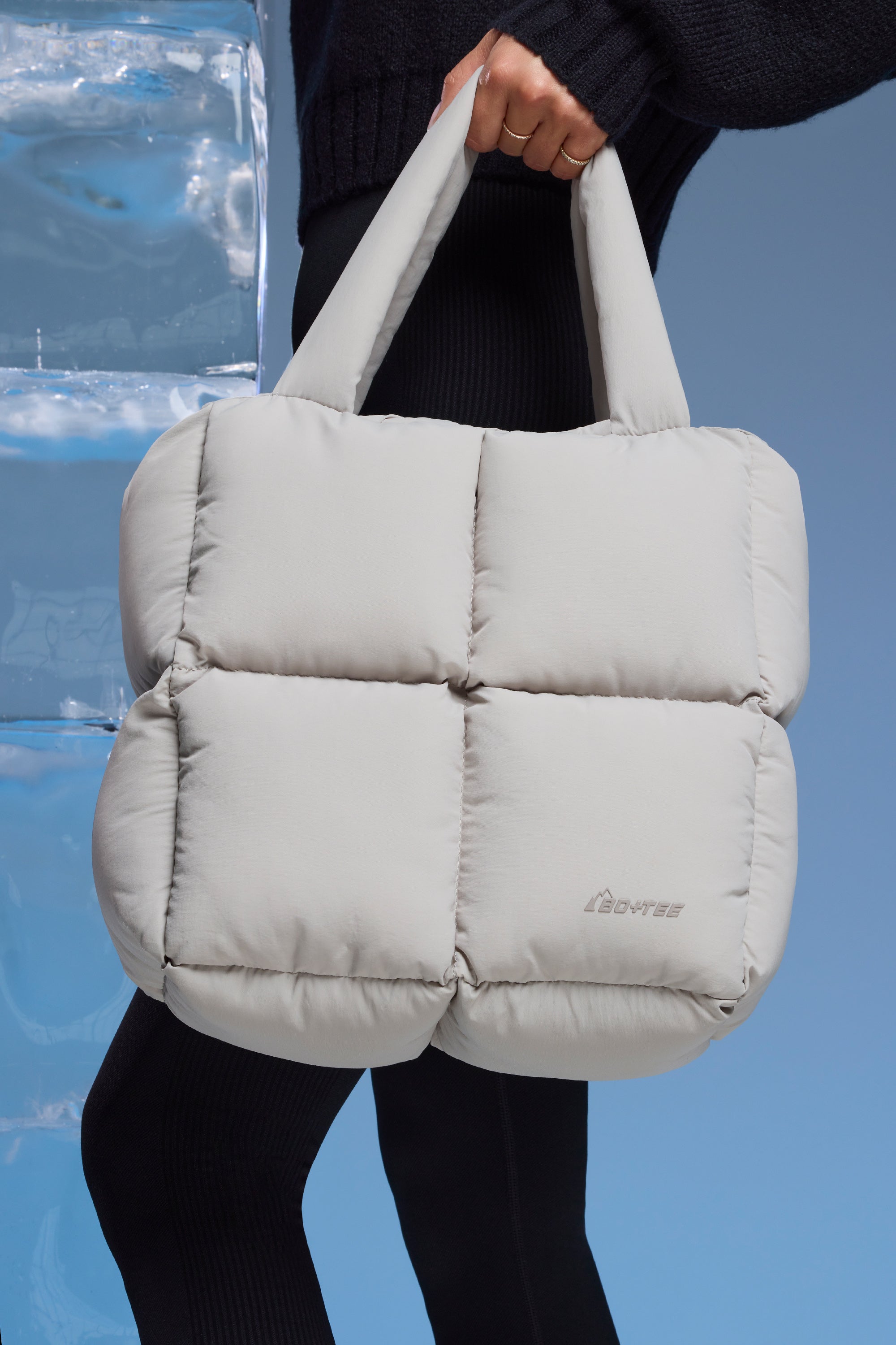 Arctic Quilted Puffer Bag in Light Grey Oh Polly