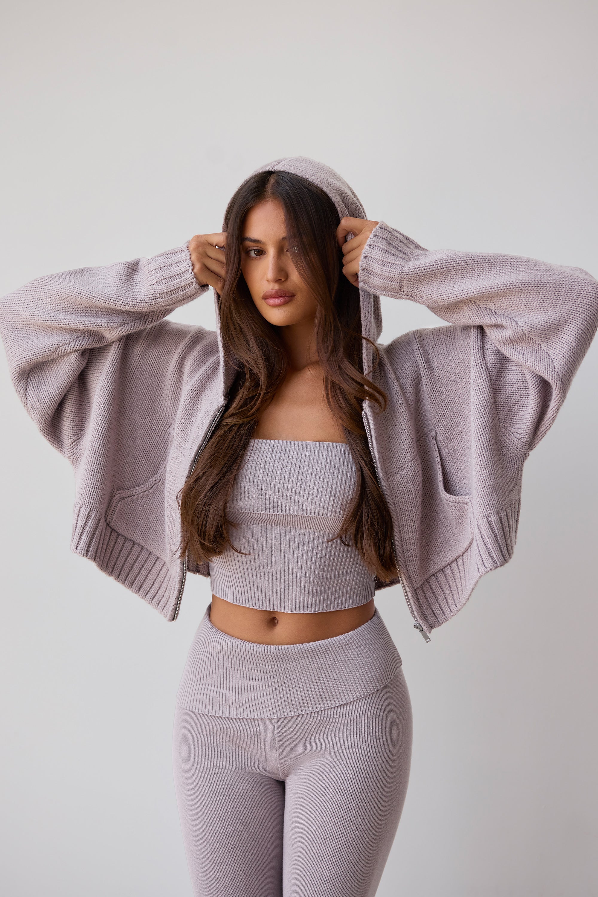 Cropped Zip-Up Chunky Knit Hoodie in Dusty Lavender