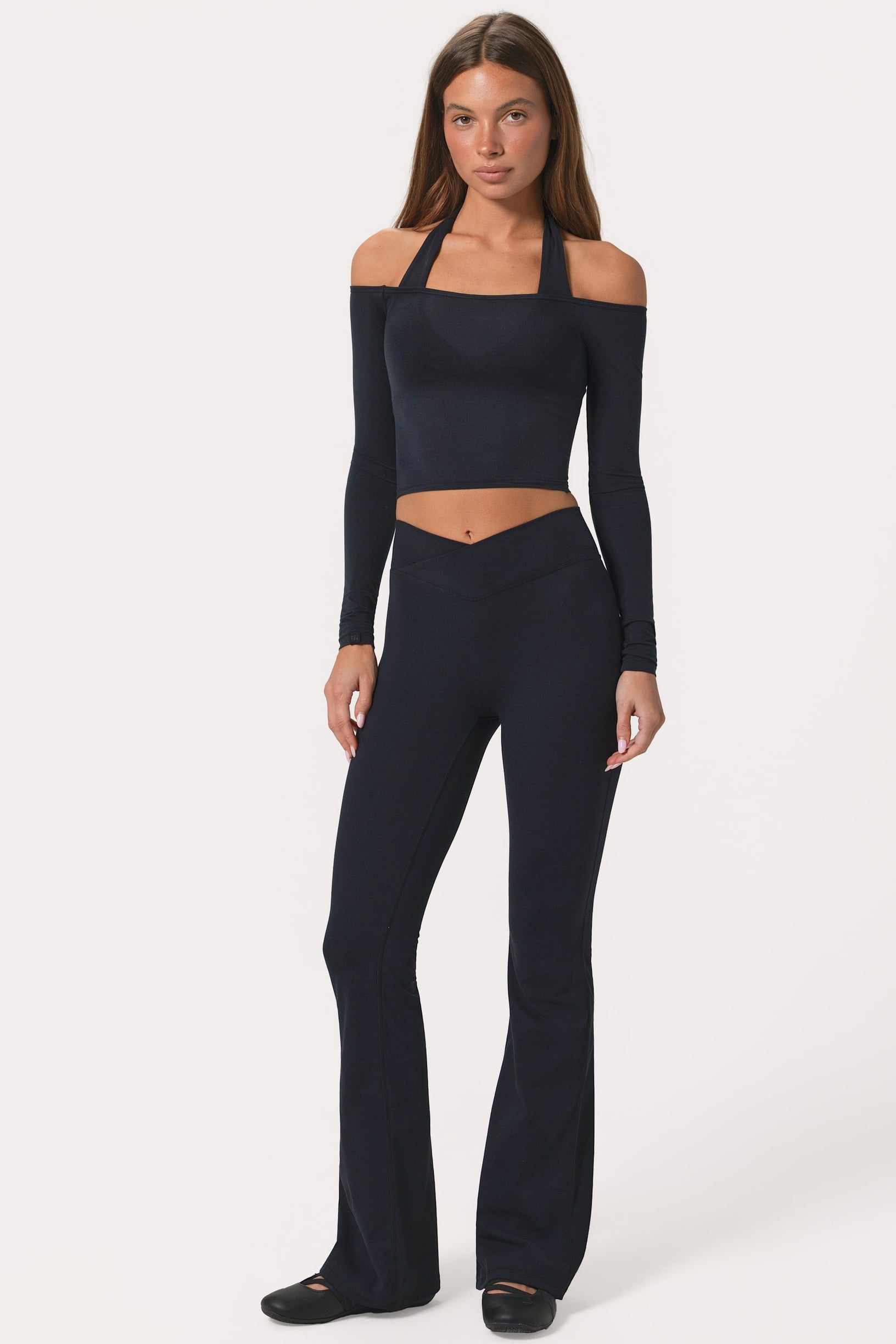 Soft Active V-Waist Flared Leggings in Black - 1